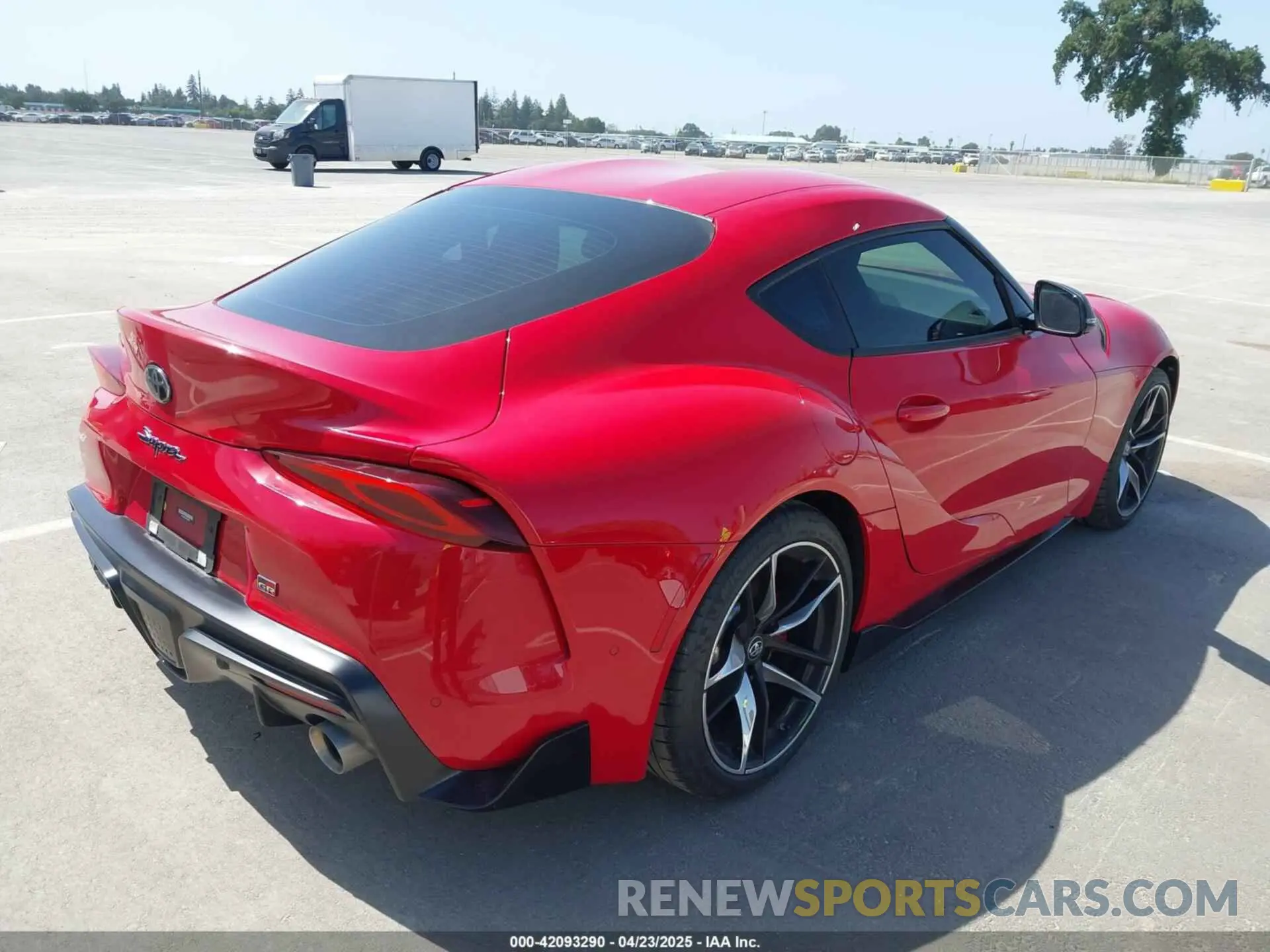 4 Photograph of a damaged car WZ1DB0C05NW050860 TOYOTA GR SUPRA 2022