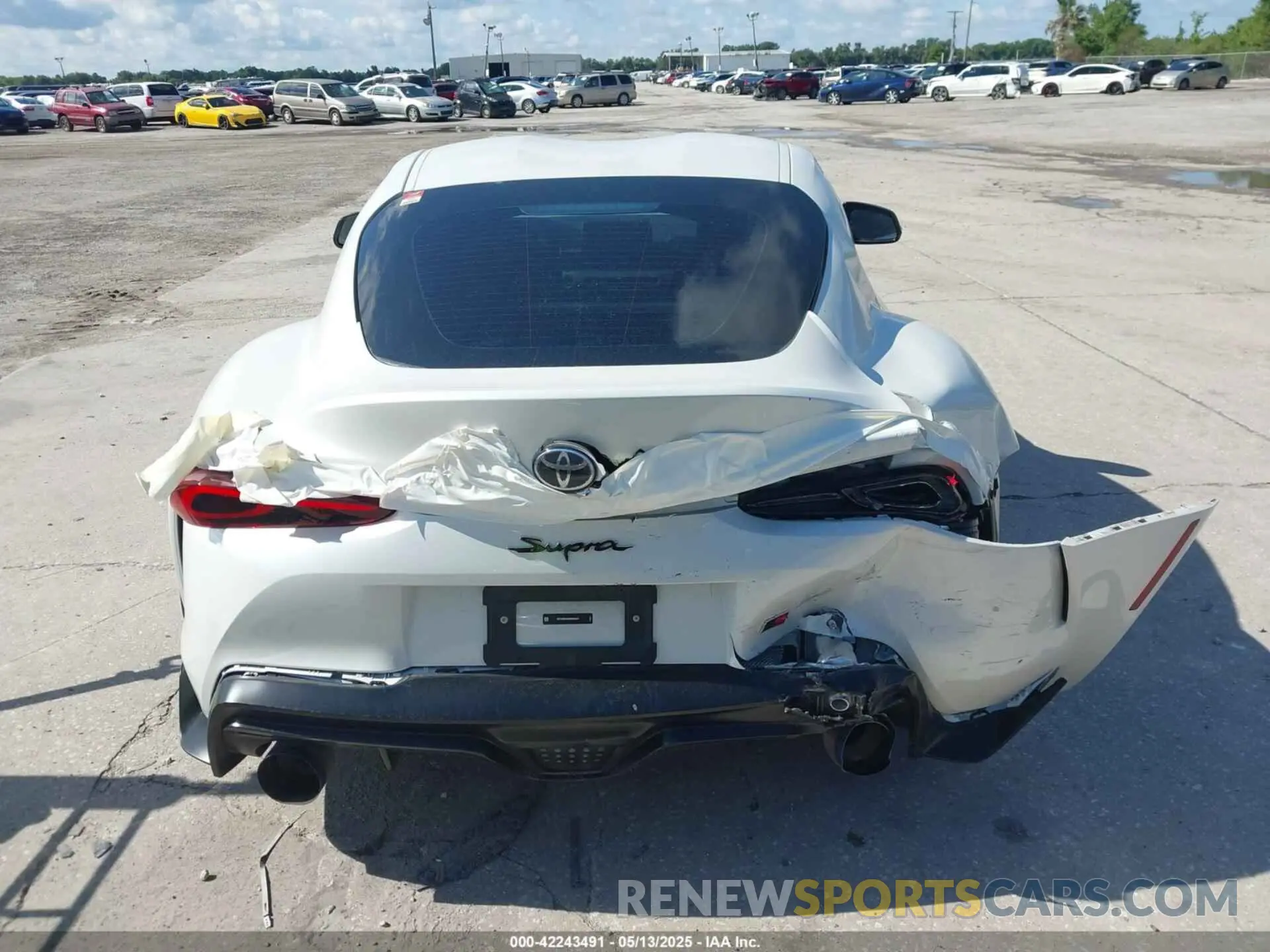 16 Photograph of a damaged car WZ1DB0G02RW066224 TOYOTA GR SUPRA 2024