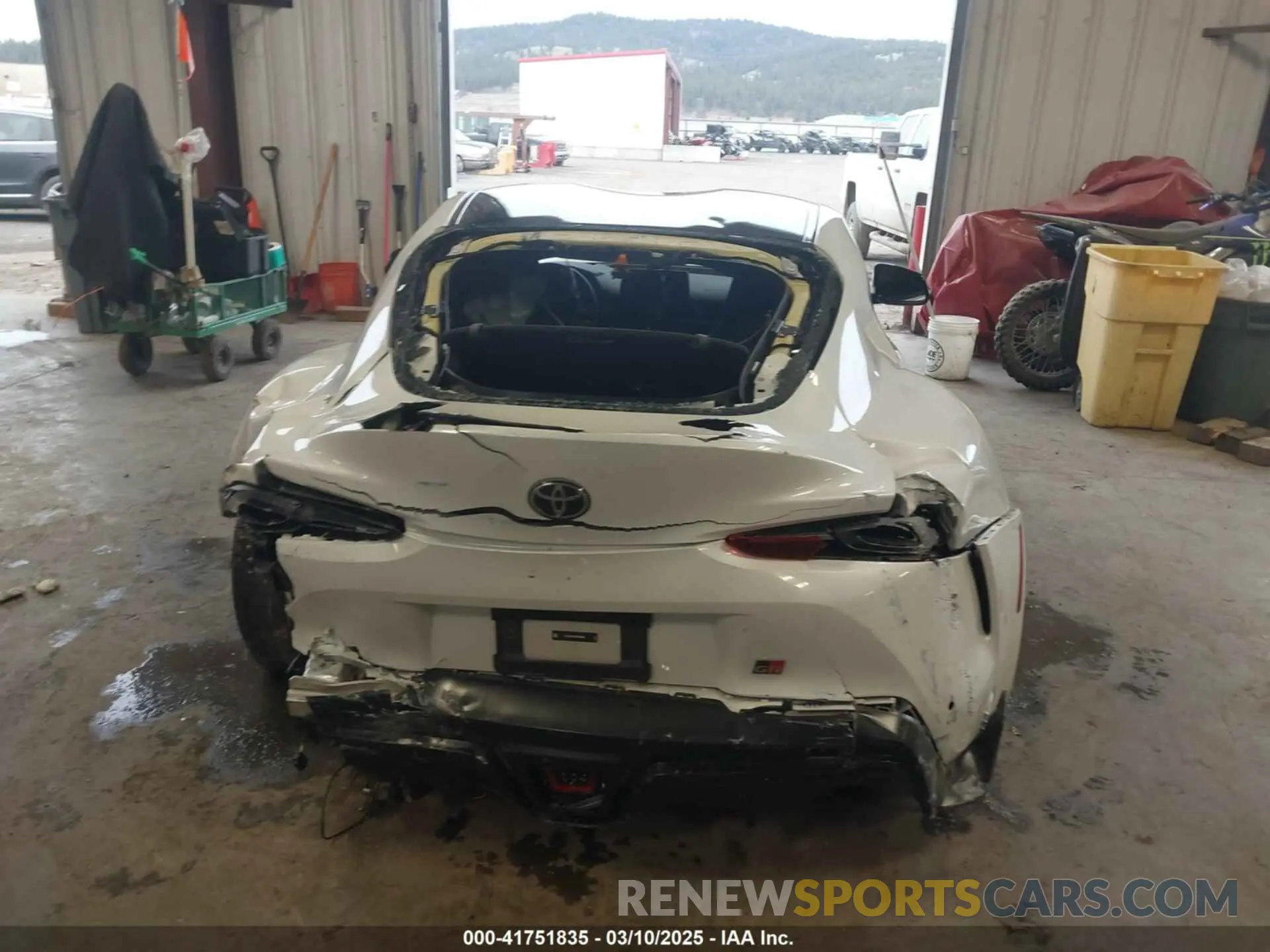 17 Photograph of a damaged car WZ1DB0G05RW064001 TOYOTA GR SUPRA 2024