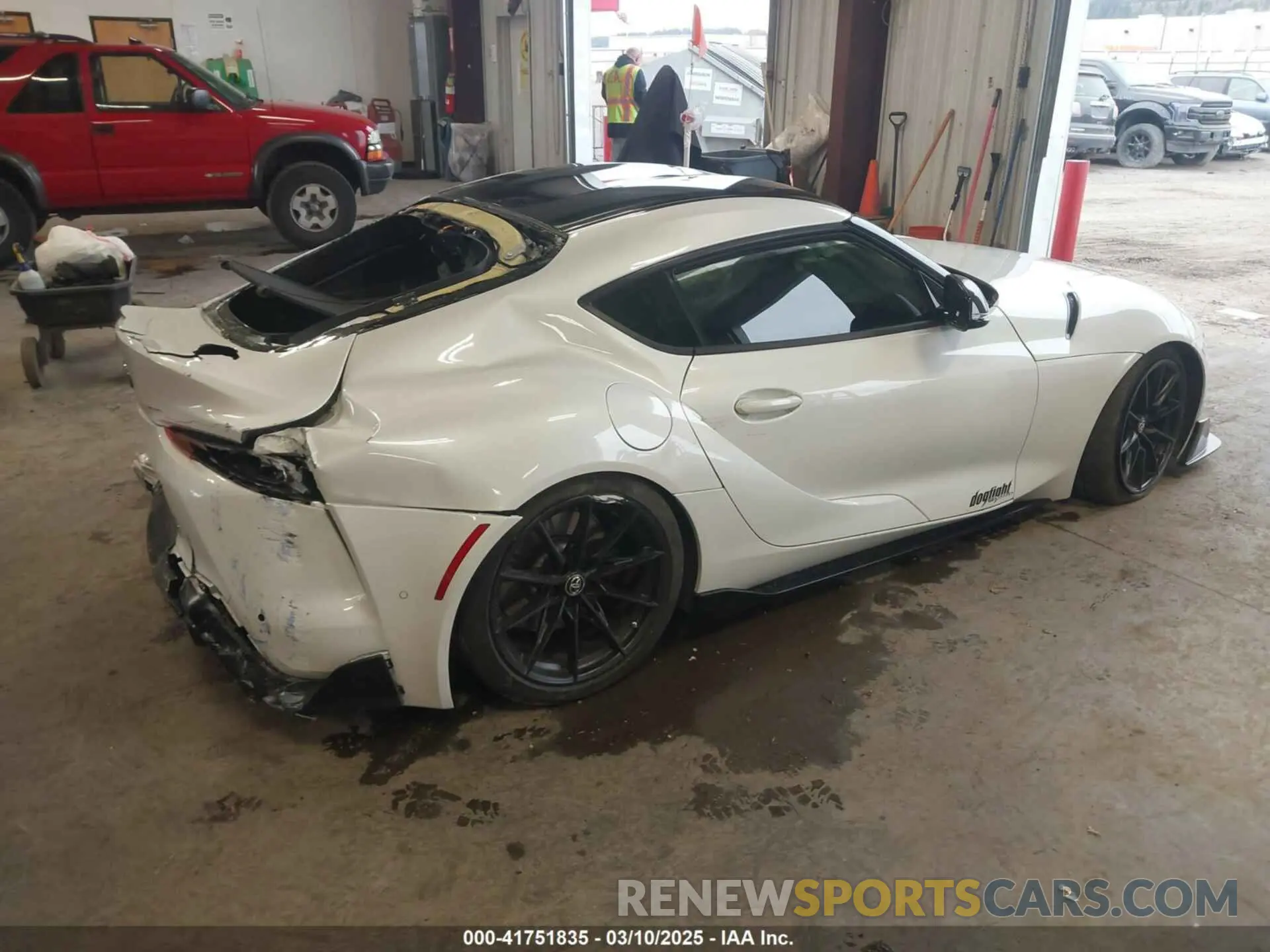 4 Photograph of a damaged car WZ1DB0G05RW064001 TOYOTA GR SUPRA 2024