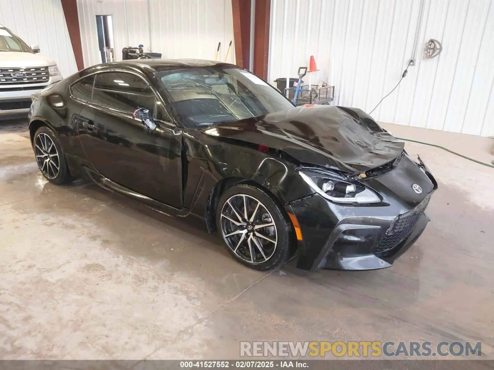 1 Photograph of a damaged car JF1ZNBB18N9757845 TOYOTA GR86 2022