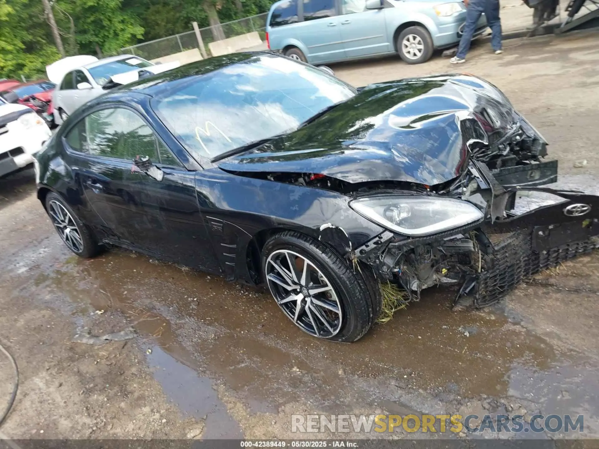 1 Photograph of a damaged car JF1ZNBC10N8750795 TOYOTA GR86 2022