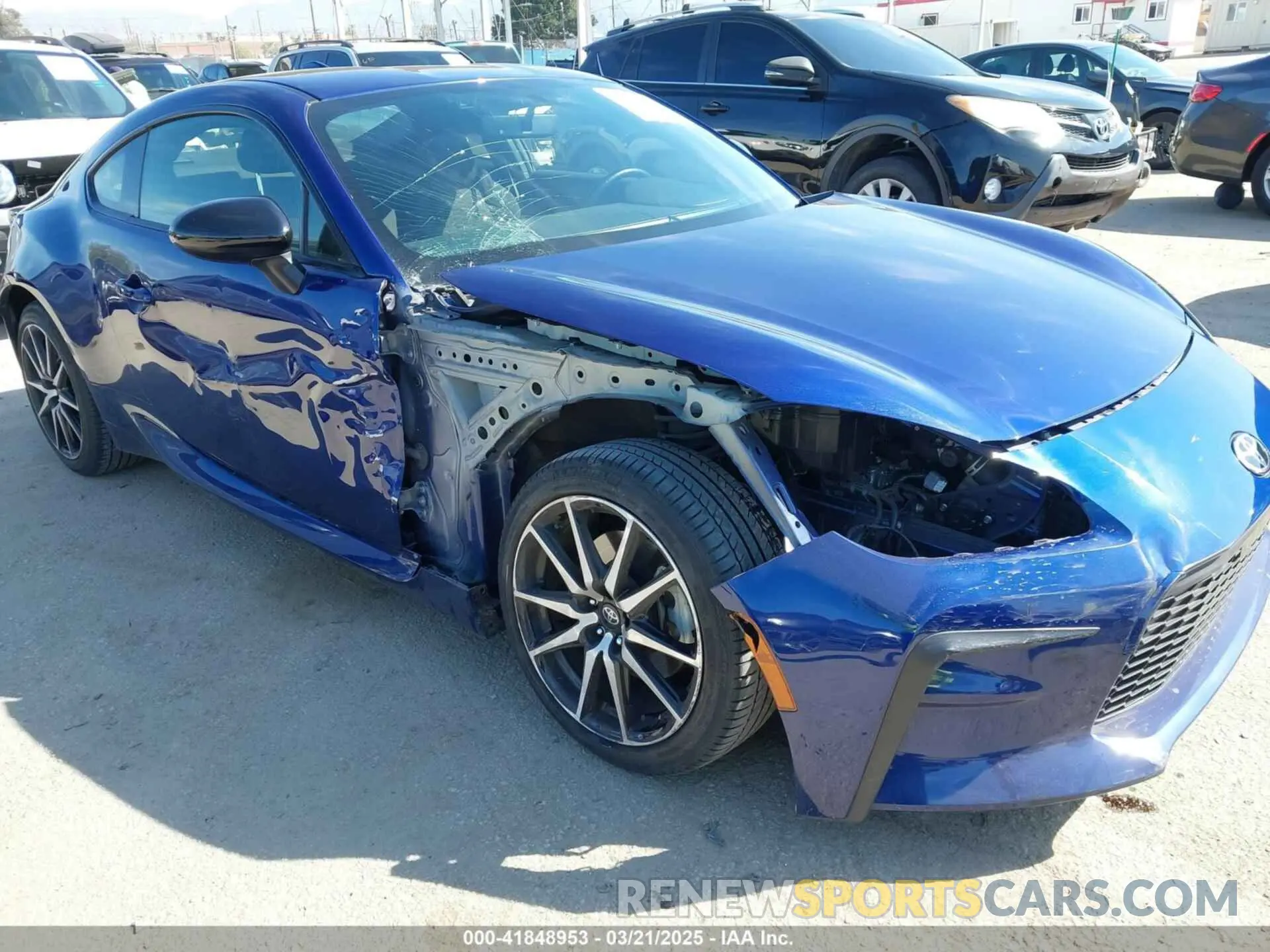 6 Photograph of a damaged car JF1ZNBC11N8751342 TOYOTA GR86 2022