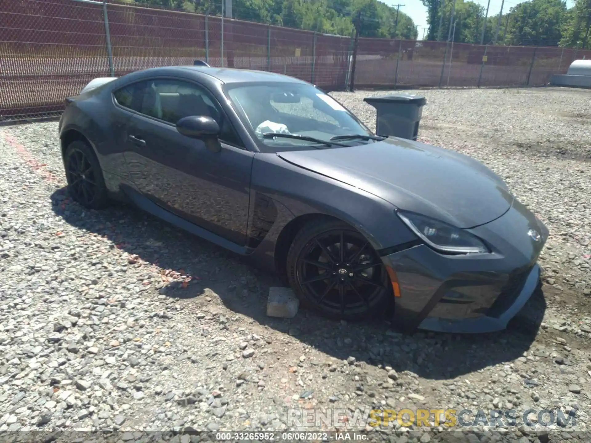 1 Photograph of a damaged car JF1ZNBF13N8750141 TOYOTA GR86 2022