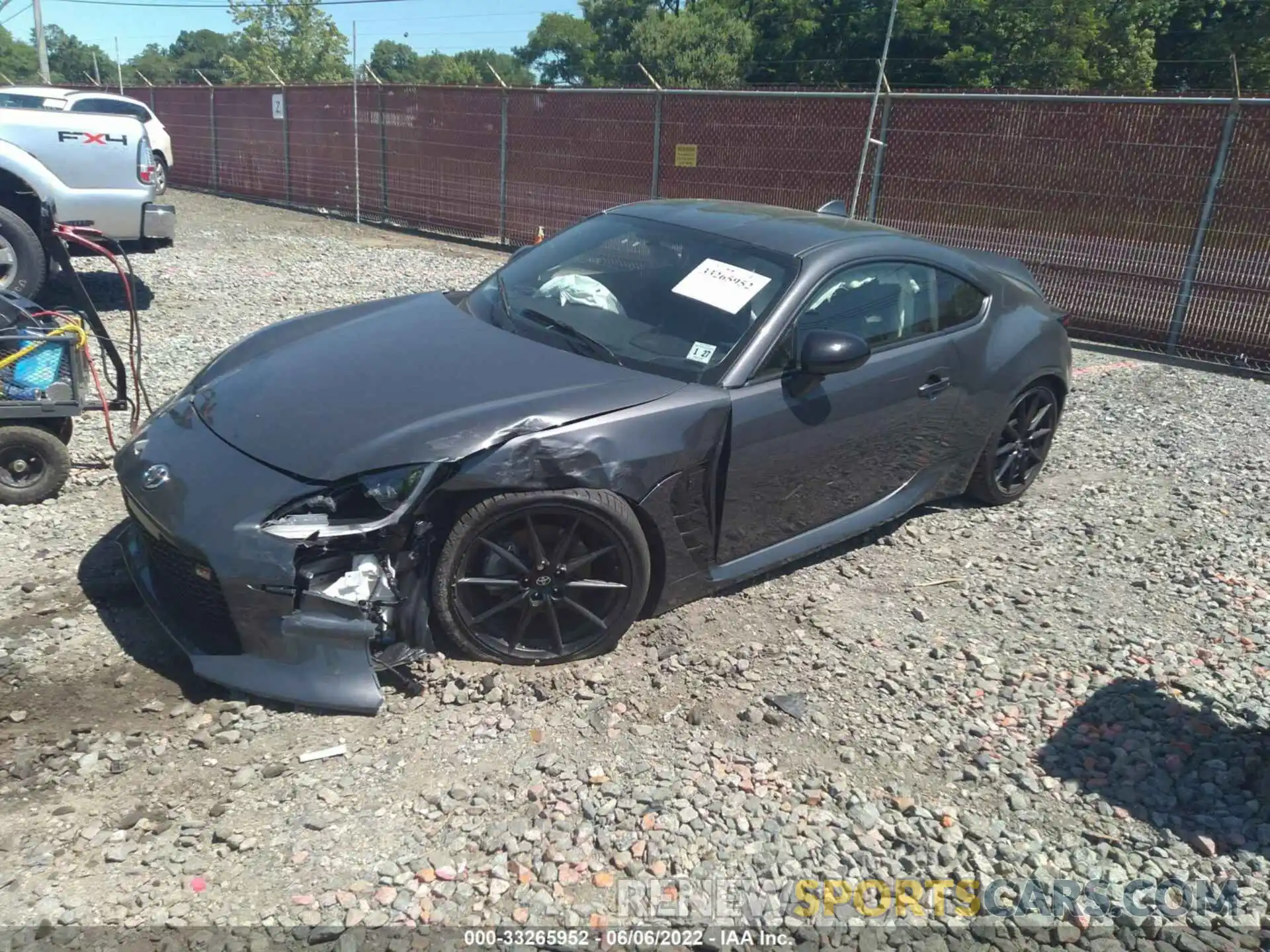 2 Photograph of a damaged car JF1ZNBF13N8750141 TOYOTA GR86 2022