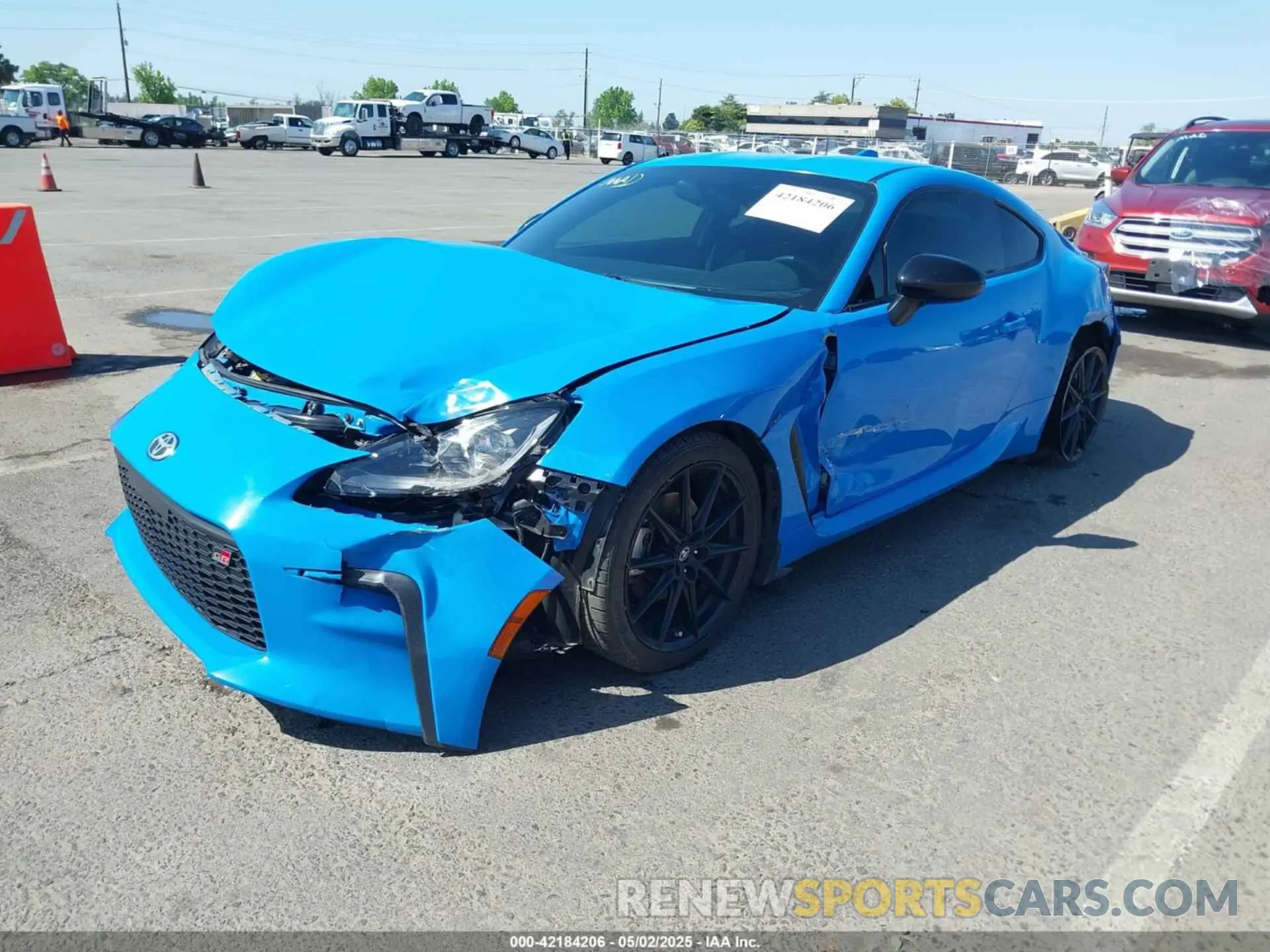 2 Photograph of a damaged car JF1ZNBF16N8751039 TOYOTA GR86 2022