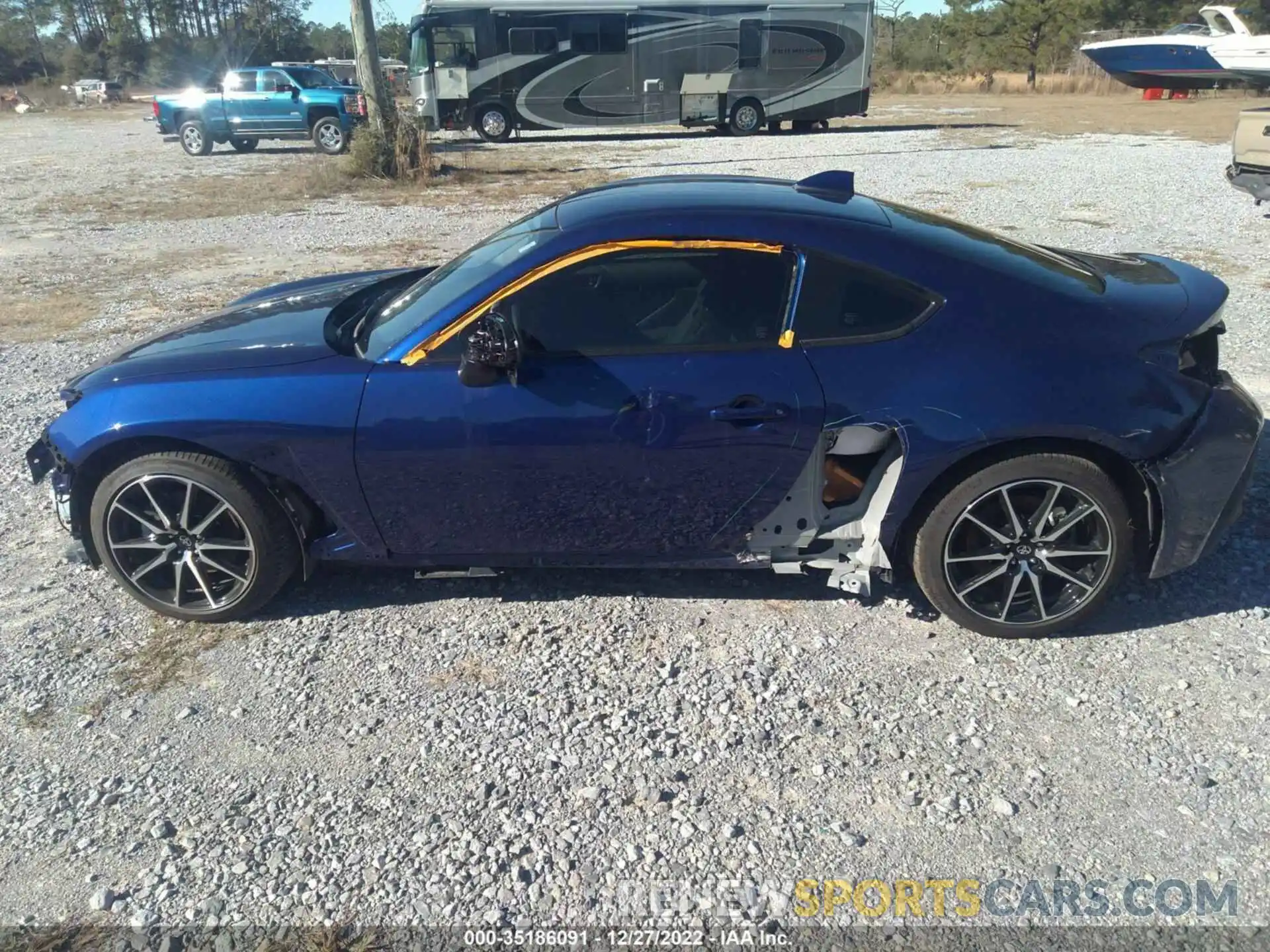 6 Photograph of a damaged car JF1ZNBC11P8751442 TOYOTA GR86 2023