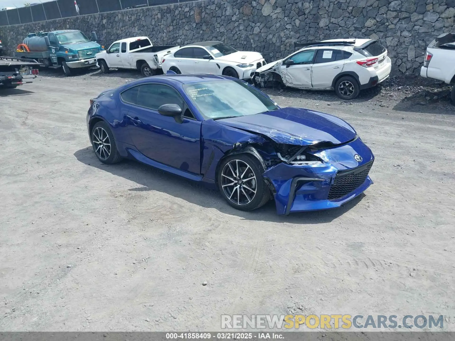 1 Photograph of a damaged car JF1ZNBC17P8756368 TOYOTA GR86 2023