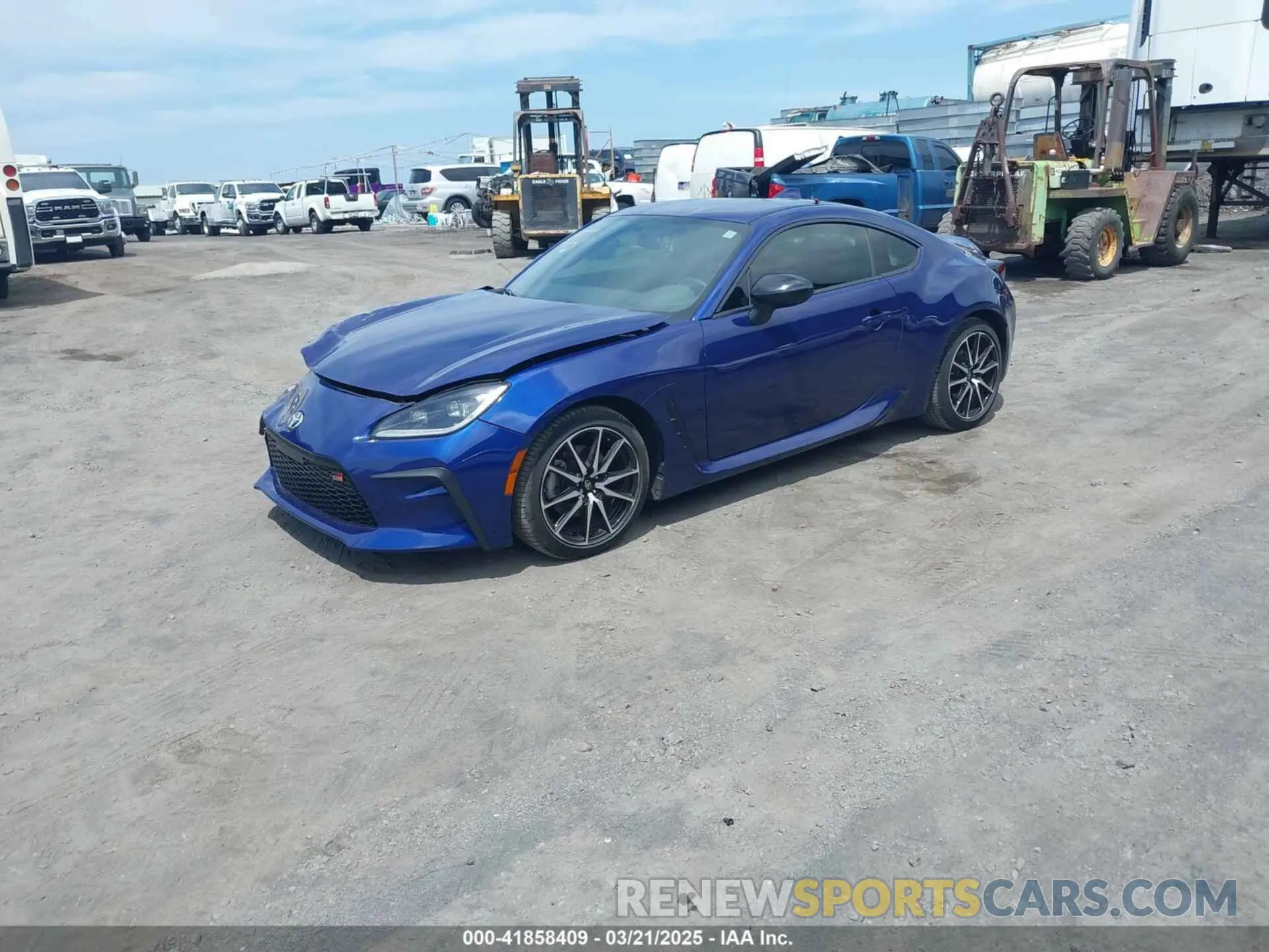 2 Photograph of a damaged car JF1ZNBC17P8756368 TOYOTA GR86 2023