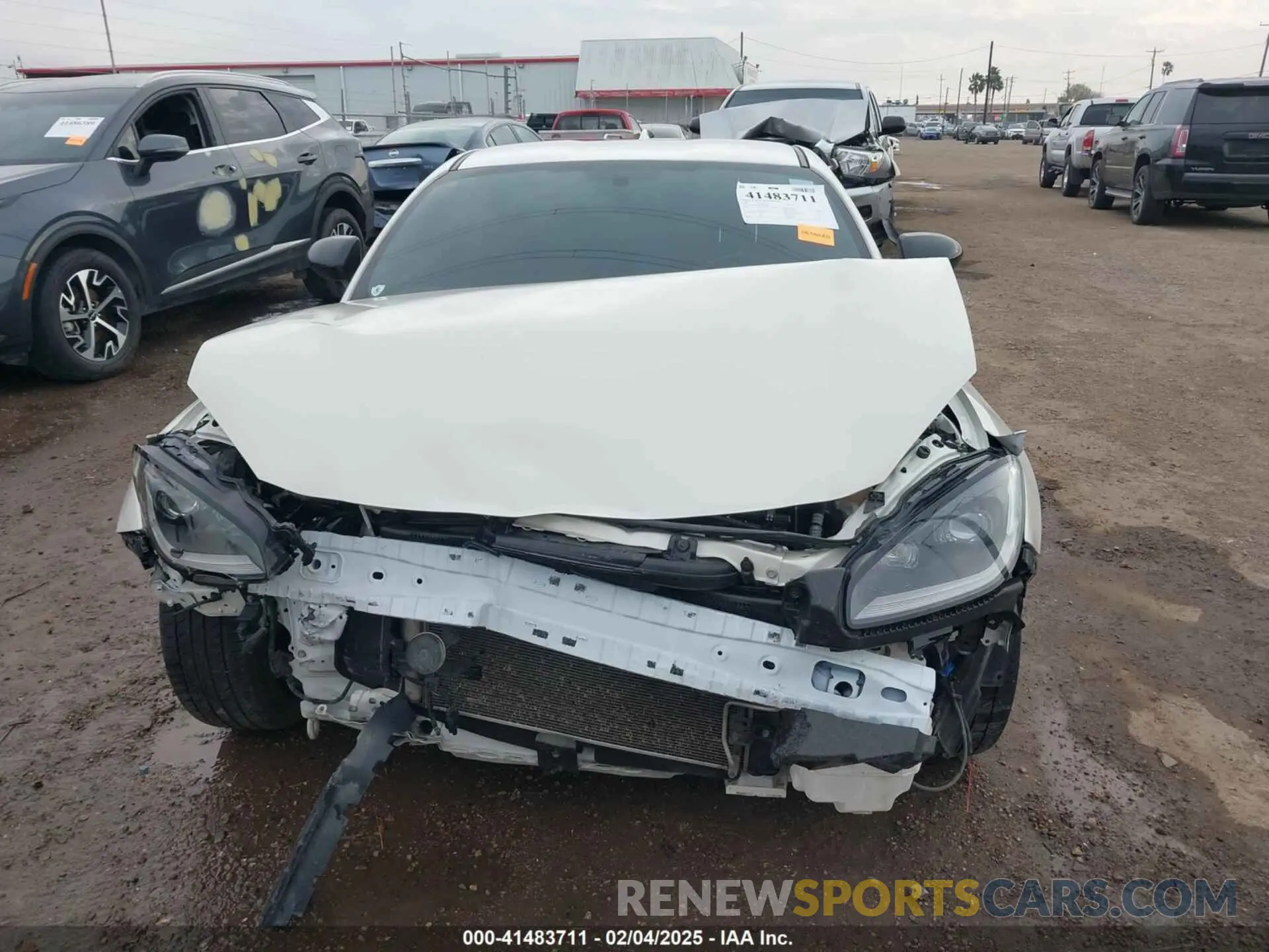 12 Photograph of a damaged car JF1ZNBC1XP8762794 TOYOTA GR86 2023