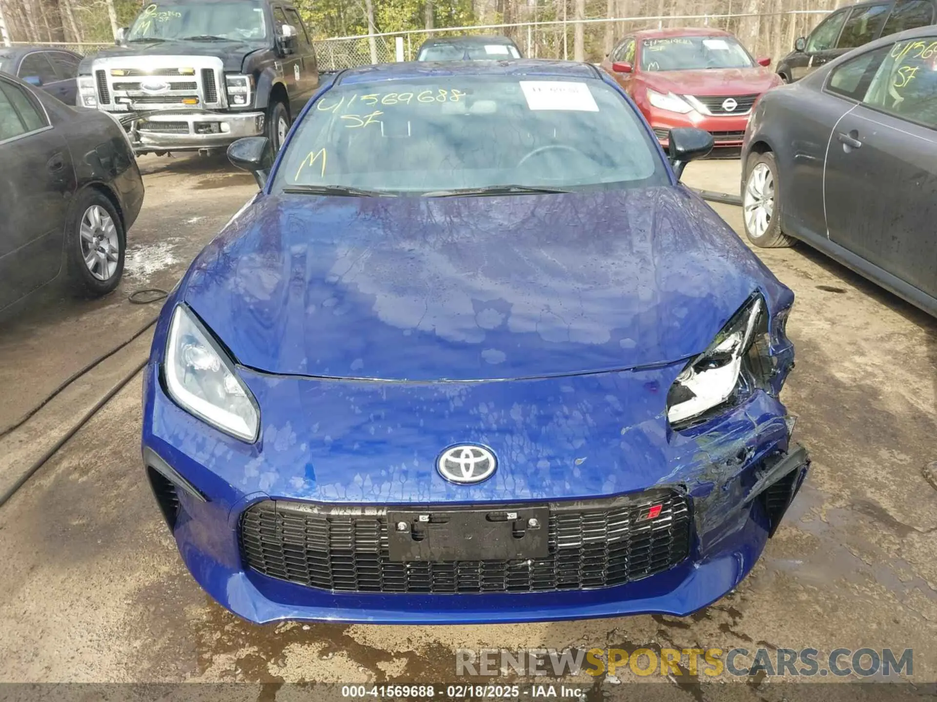 12 Photograph of a damaged car JF1ZNBB16R8760044 TOYOTA GR86 2024