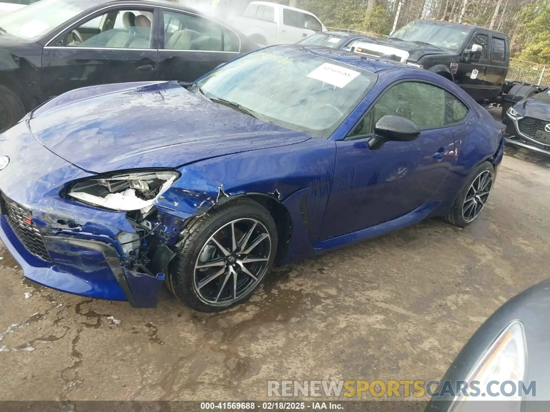 2 Photograph of a damaged car JF1ZNBB16R8760044 TOYOTA GR86 2024