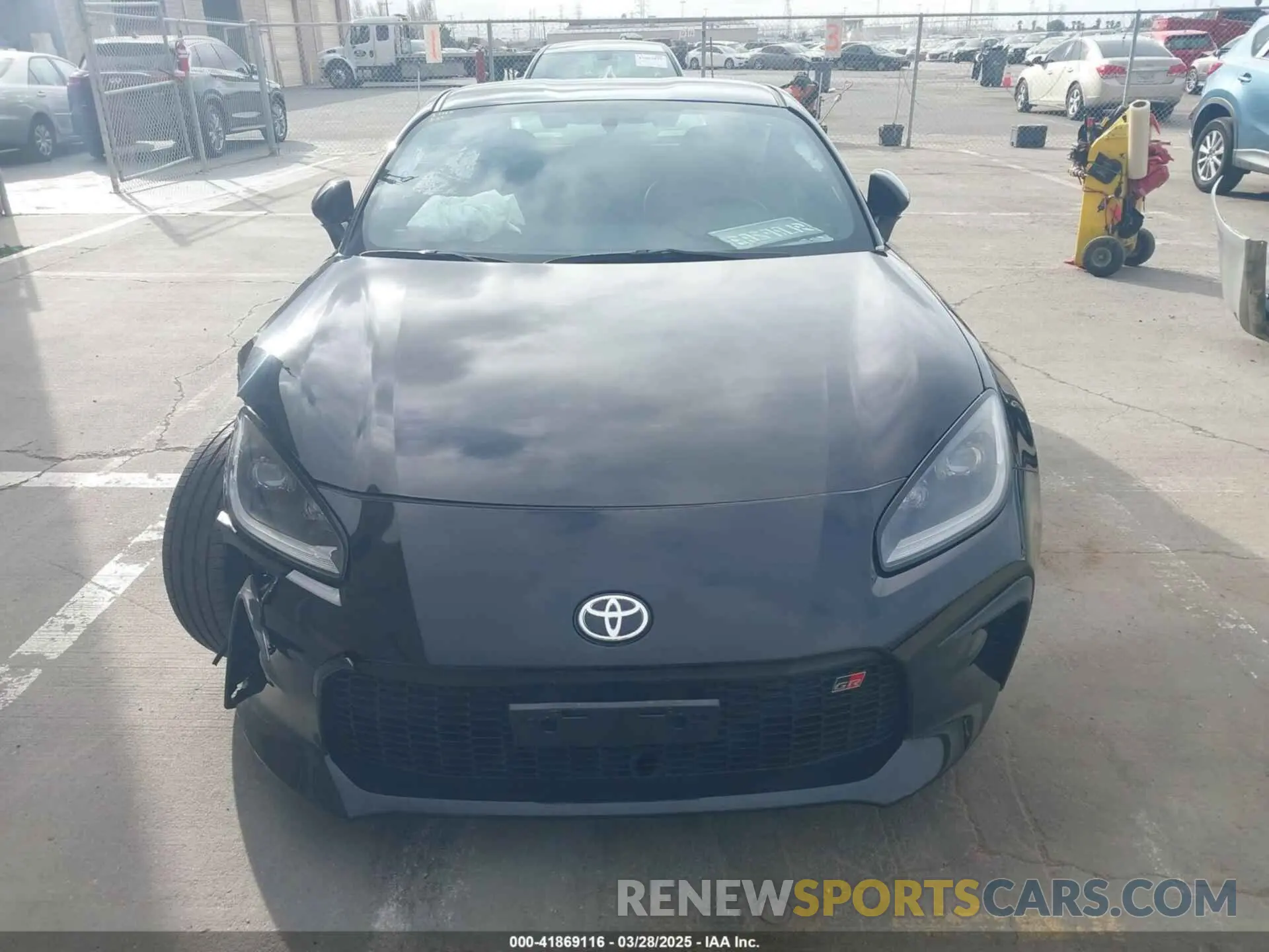 12 Photograph of a damaged car JF1ZNBB19R8753847 TOYOTA GR86 2024