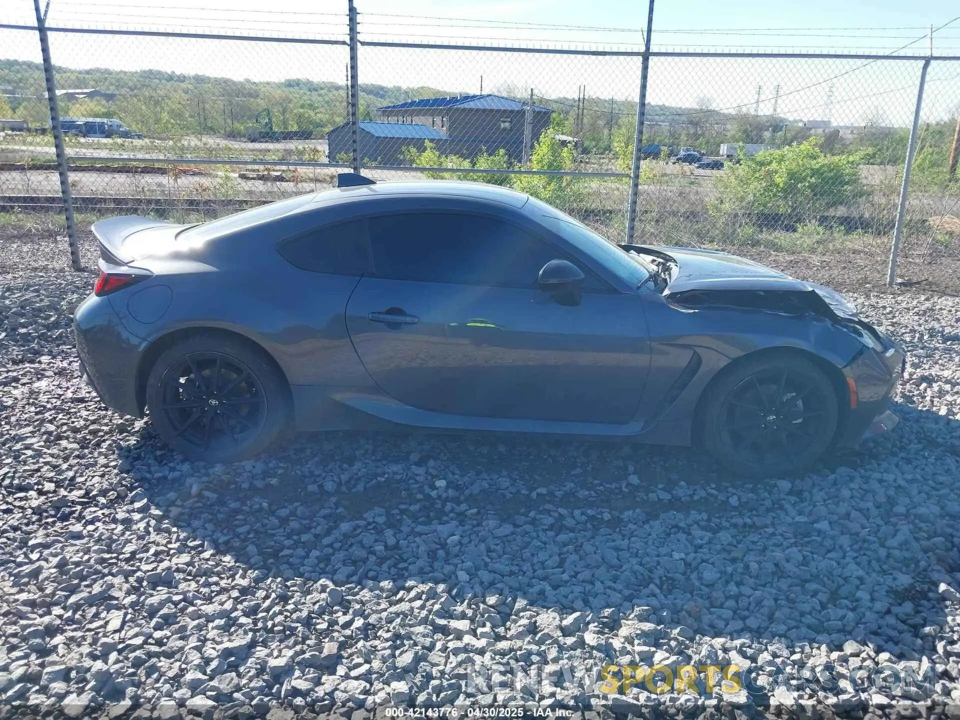 13 Photograph of a damaged car JF1ZNBE16R9754394 TOYOTA GR86 2024