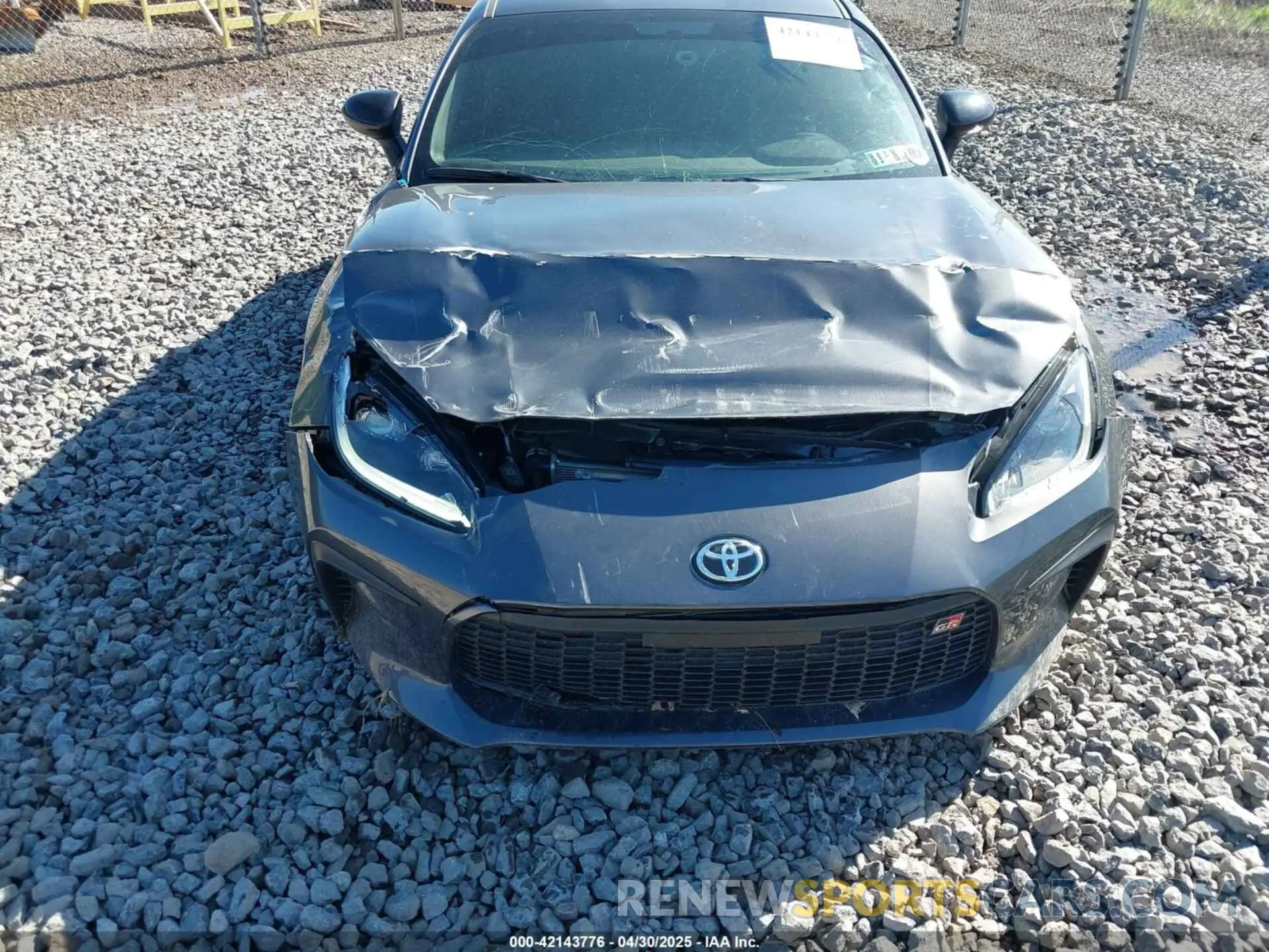 6 Photograph of a damaged car JF1ZNBE16R9754394 TOYOTA GR86 2024