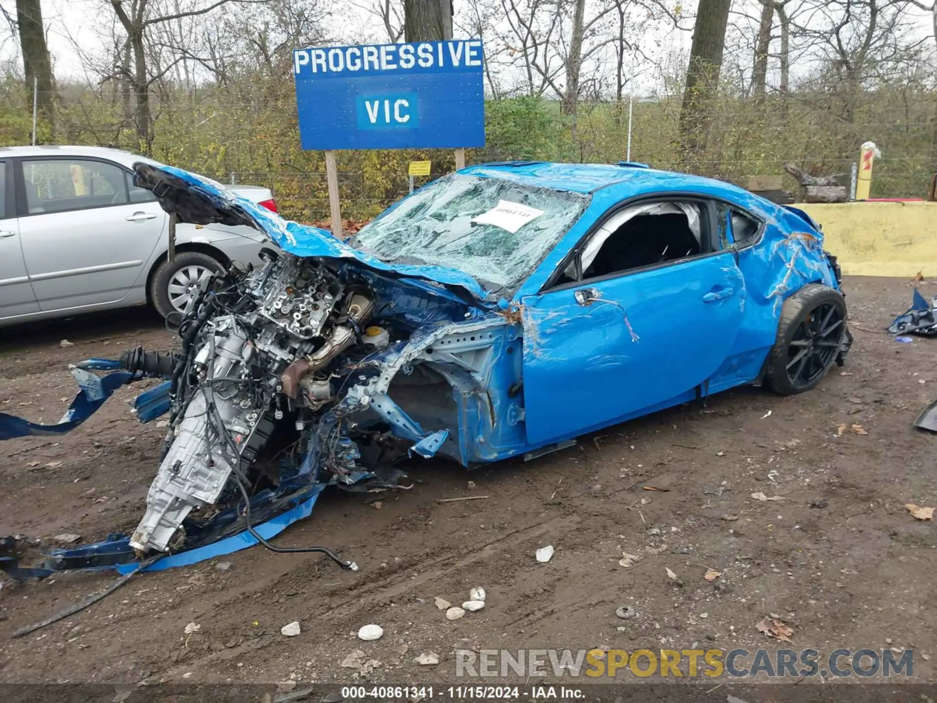 14 Photograph of a damaged car JF1ZNBE17R8756404 TOYOTA GR86 2024