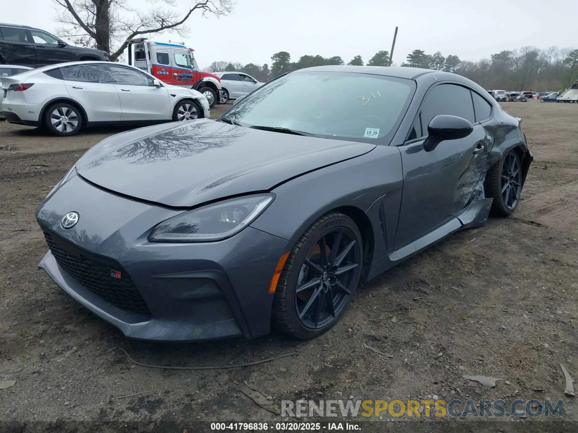 2 Photograph of a damaged car JF1ZNBE18R8756993 TOYOTA GR86 2024