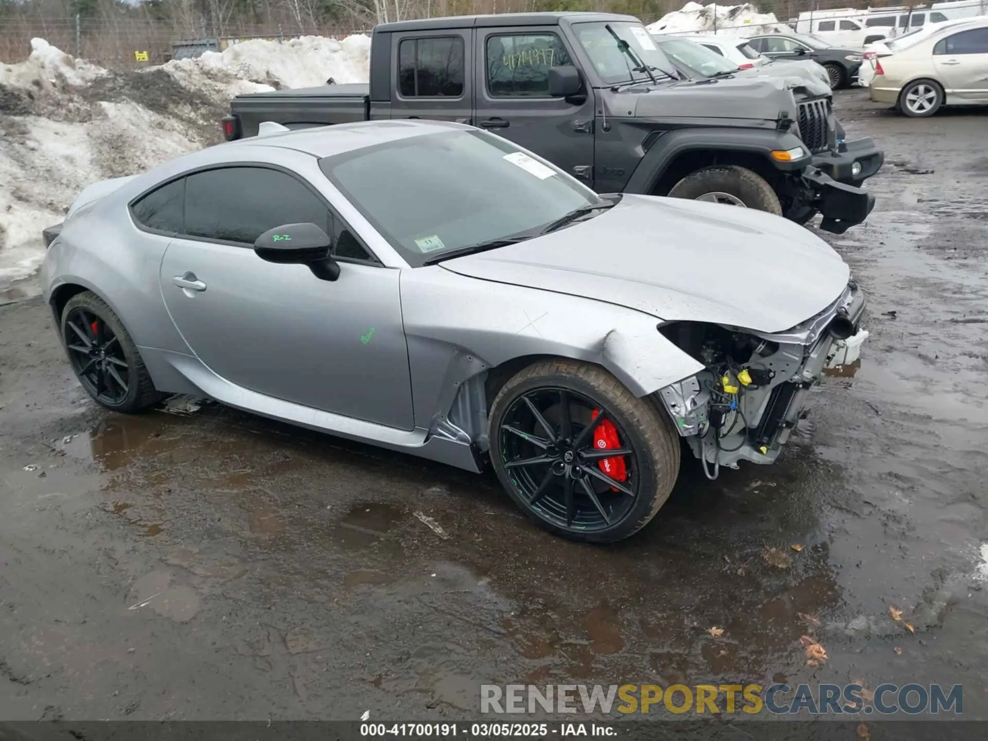 13 Photograph of a damaged car JF1ZNBE18R8759117 TOYOTA GR86 2024