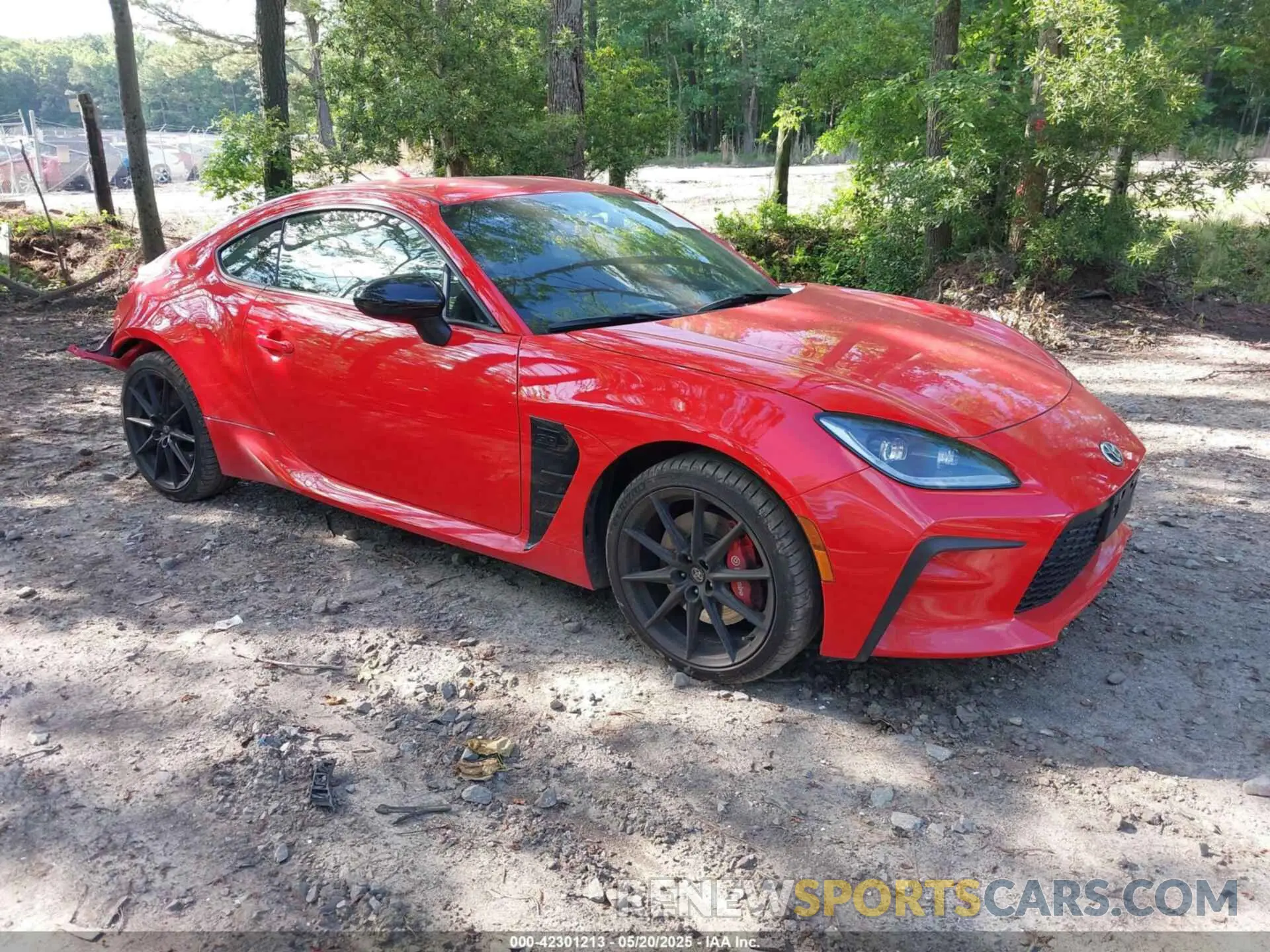 1 Photograph of a damaged car JF1ZNBE1XR8760723 TOYOTA GR86 2024