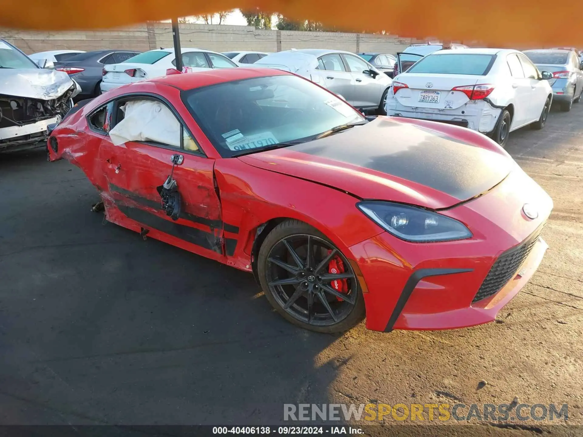 1 Photograph of a damaged car JF1ZNBM11R8752608 TOYOTA GR86 2024