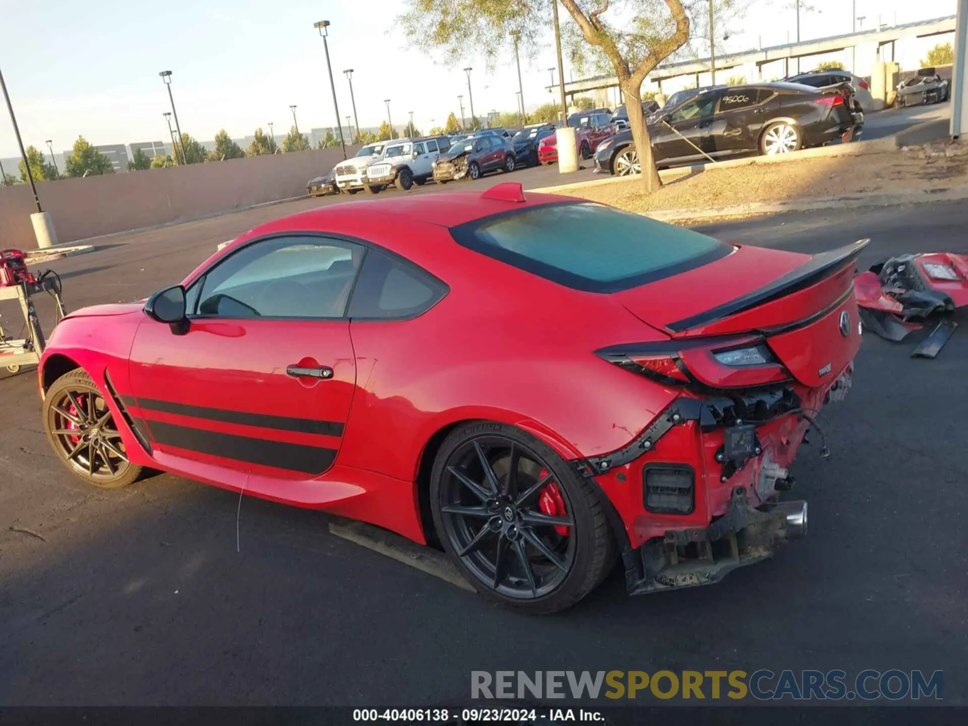 15 Photograph of a damaged car JF1ZNBM11R8752608 TOYOTA GR86 2024