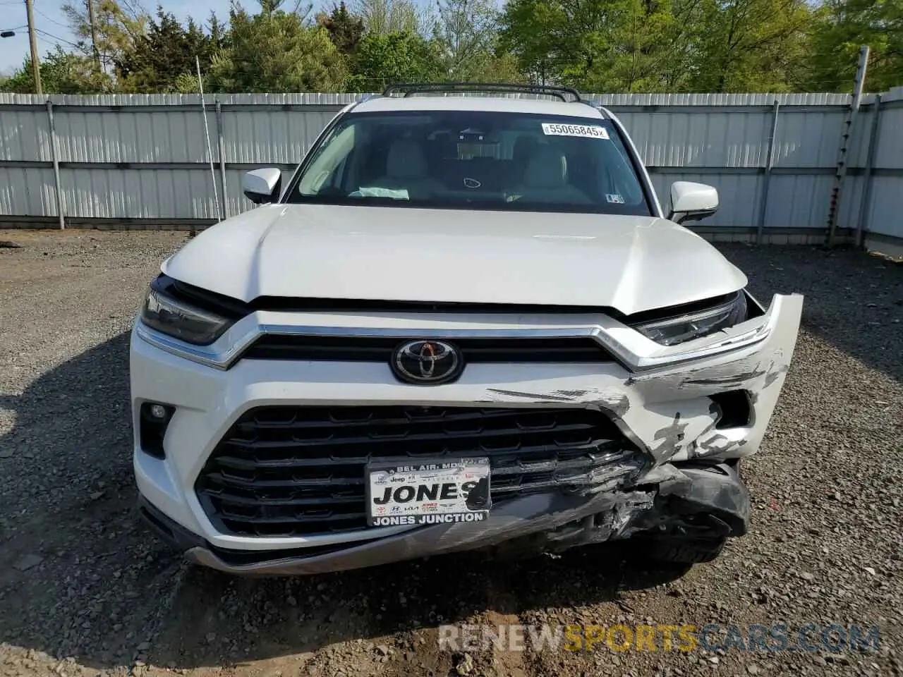 5 Photograph of a damaged car 5TDACAB54RS008784 TOYOTA GRAND HIGH 2024