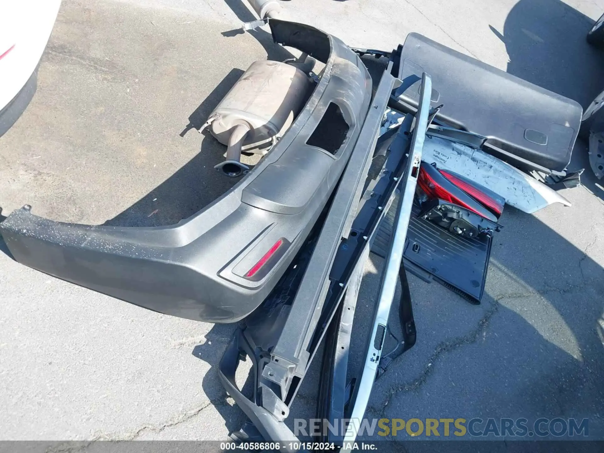 12 Photograph of a damaged car 5TDAAAA54RS009649 TOYOTA GRAND HIGHLANDER 2024