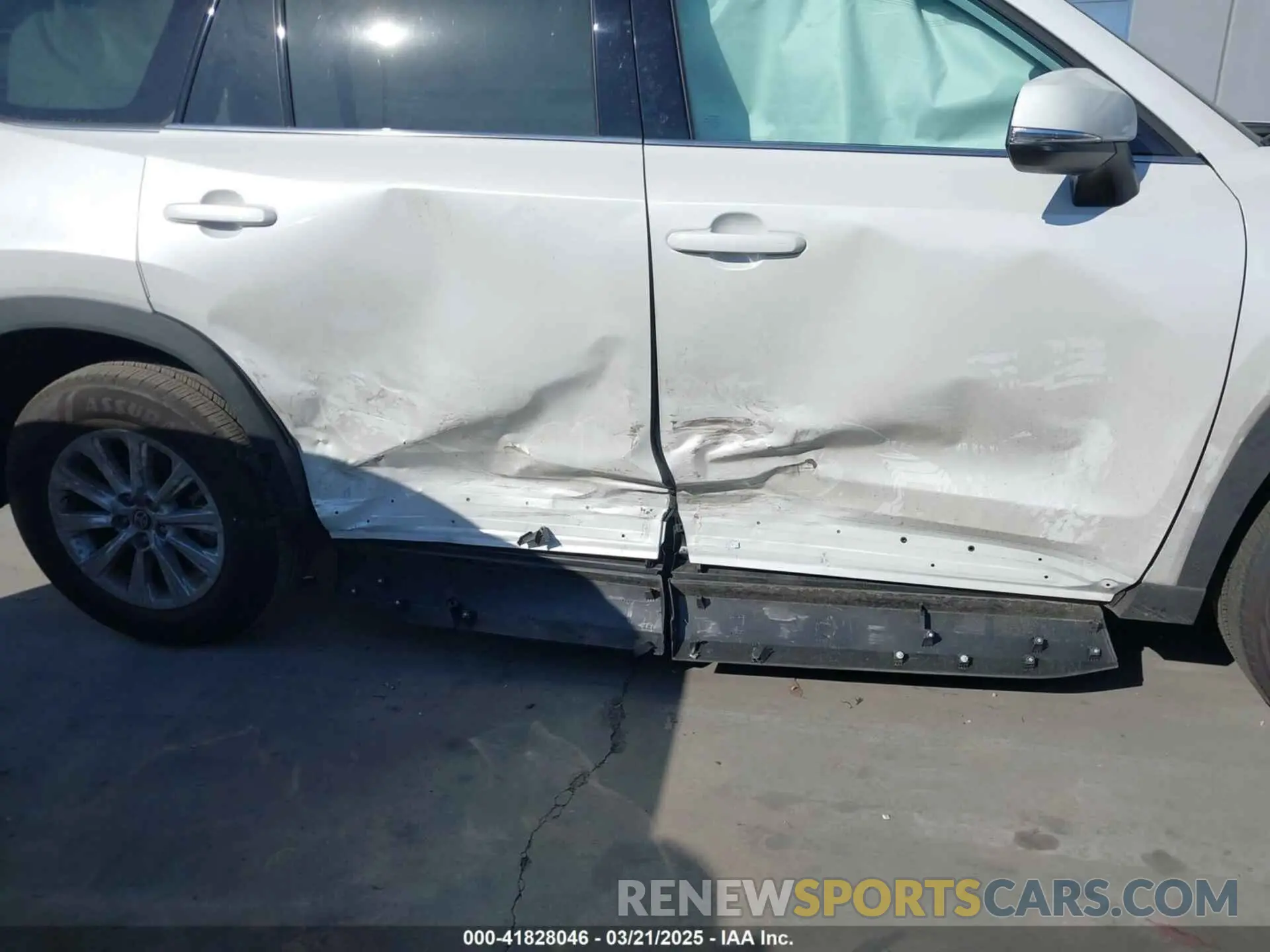 6 Photograph of a damaged car 5TDAAAA55RS013662 TOYOTA GRAND HIGHLANDER 2024