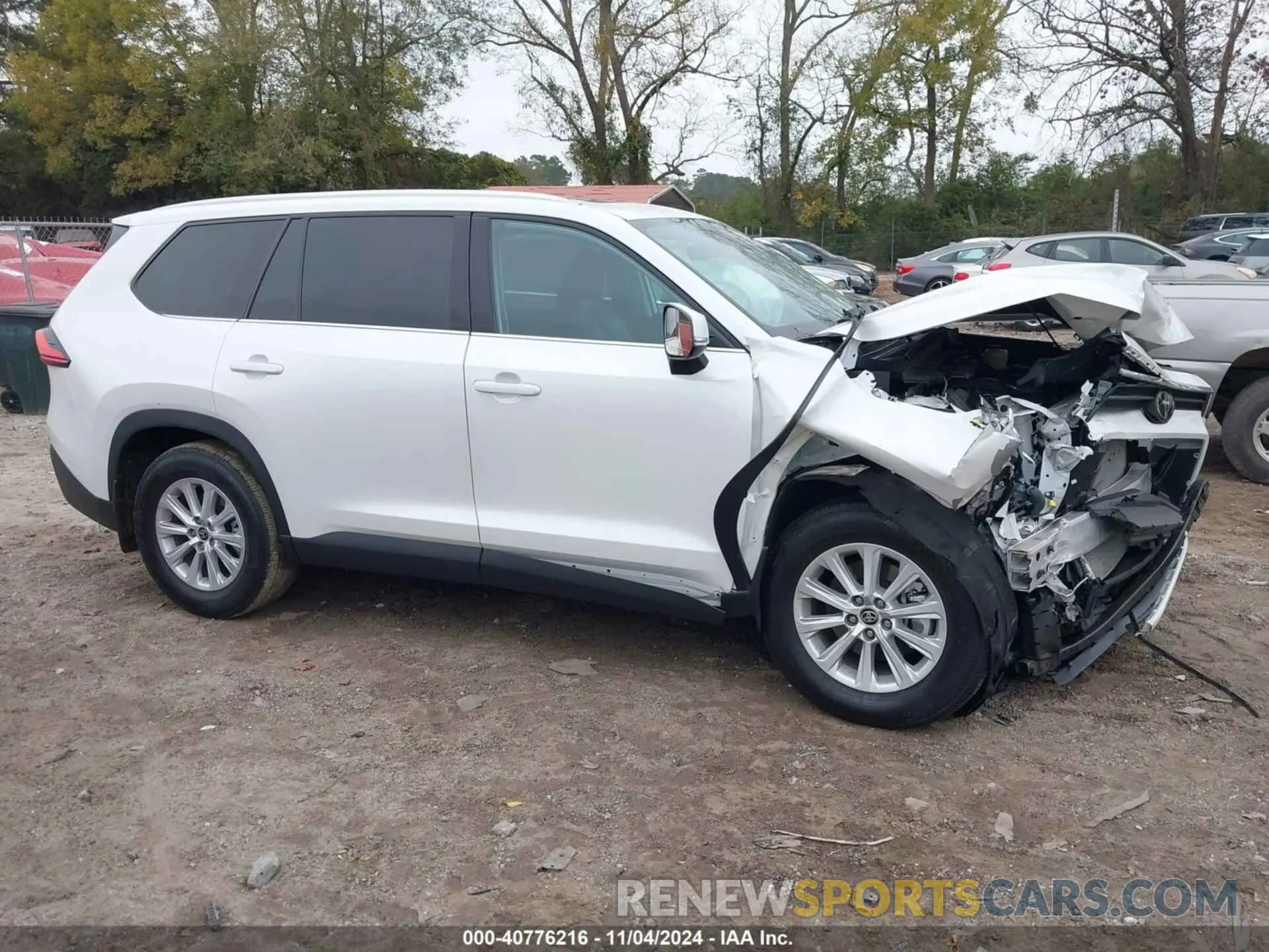 13 Photograph of a damaged car 5TDAAAA57RS011153 TOYOTA GRAND HIGHLANDER 2024