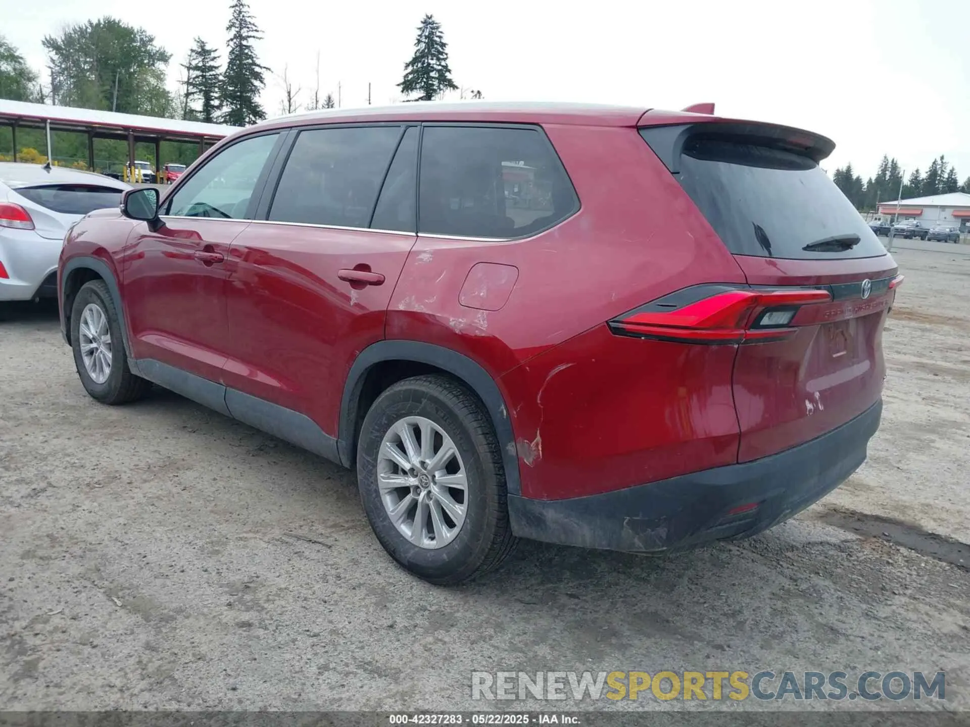 3 Photograph of a damaged car 5TDAAAA57RS011413 TOYOTA GRAND HIGHLANDER 2024