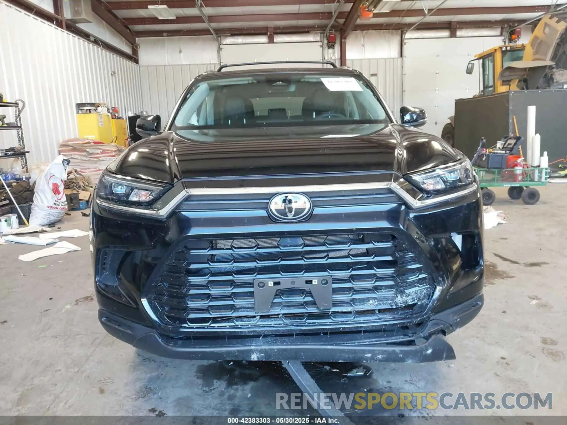 12 Photograph of a damaged car 5TDAAAB50RS069927 TOYOTA GRAND HIGHLANDER 2024