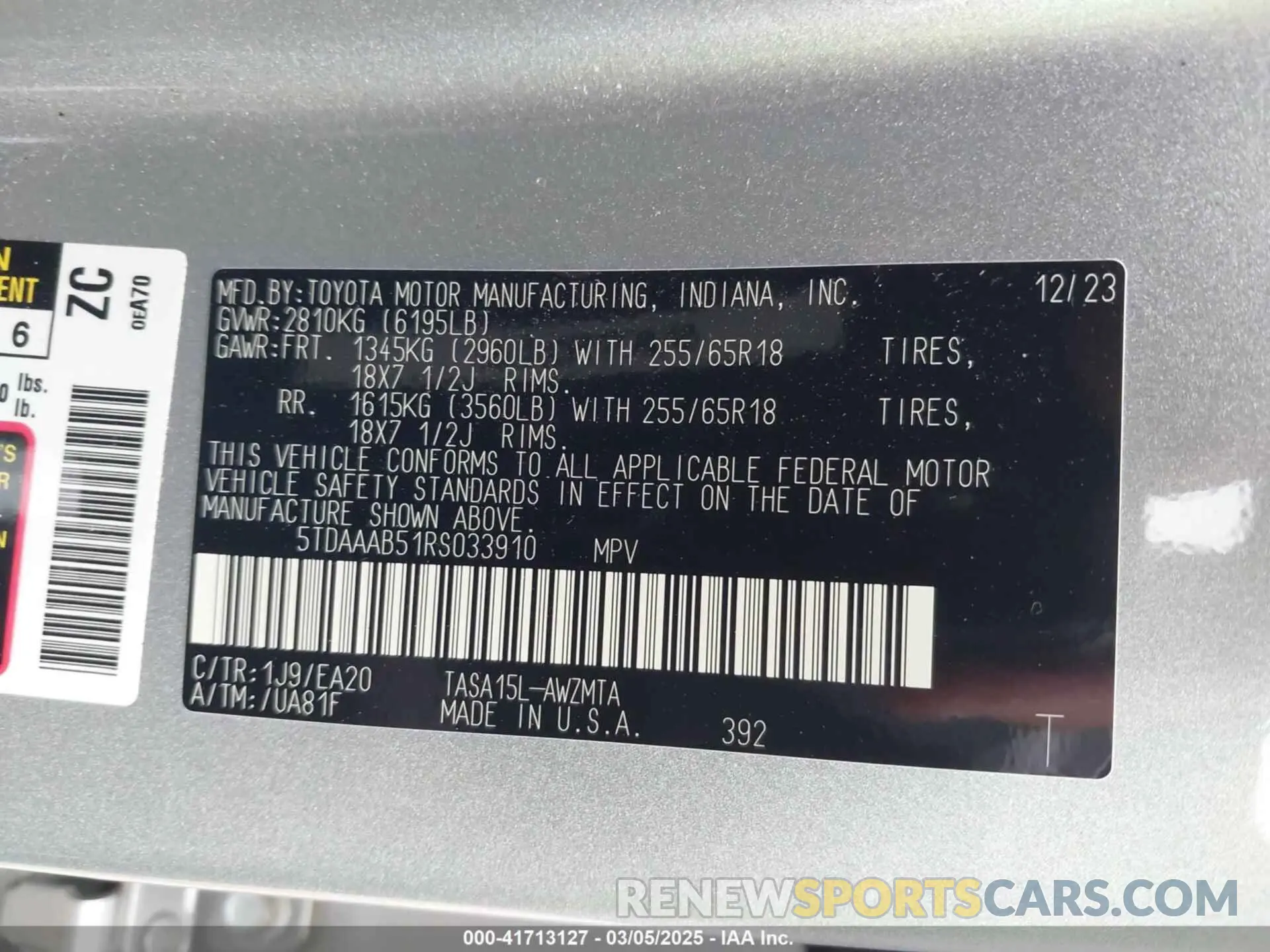 9 Photograph of a damaged car 5TDAAAB51RS033910 TOYOTA GRAND HIGHLANDER 2024