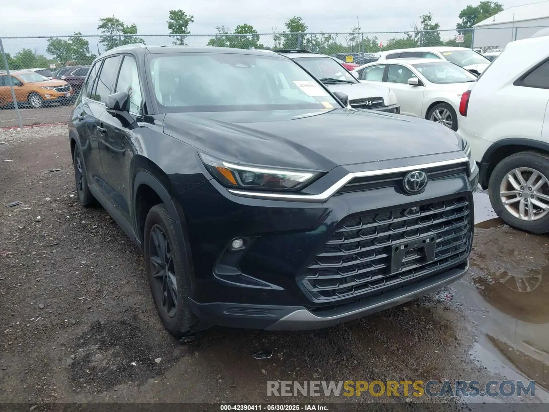1 Photograph of a damaged car 5TDAAAB53RS049297 TOYOTA GRAND HIGHLANDER 2024