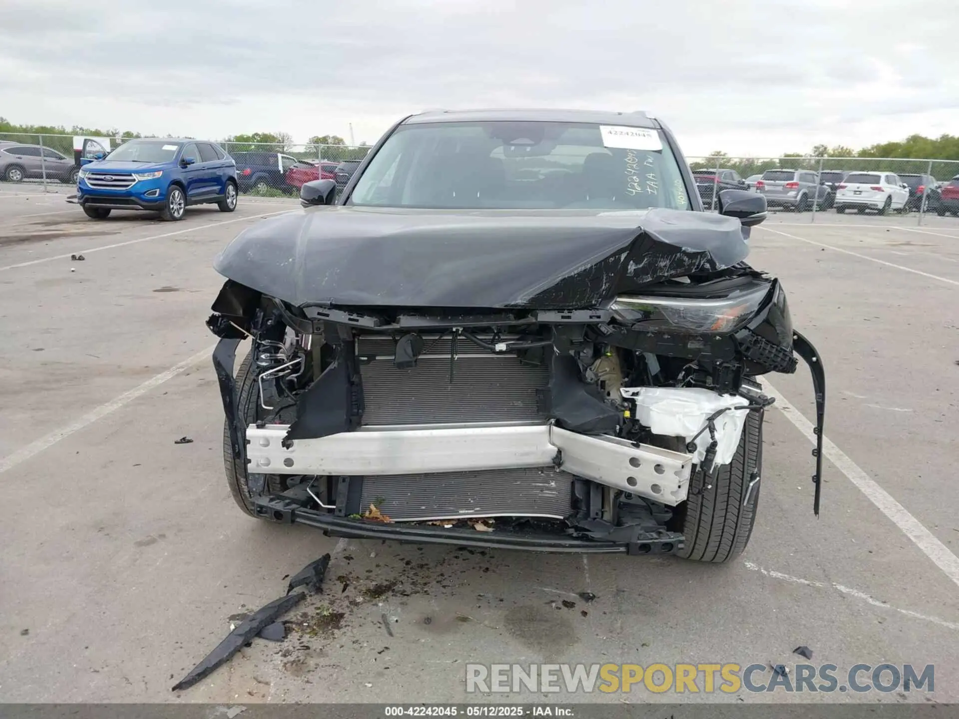 13 Photograph of a damaged car 5TDAAAB57RS050629 TOYOTA GRAND HIGHLANDER 2024