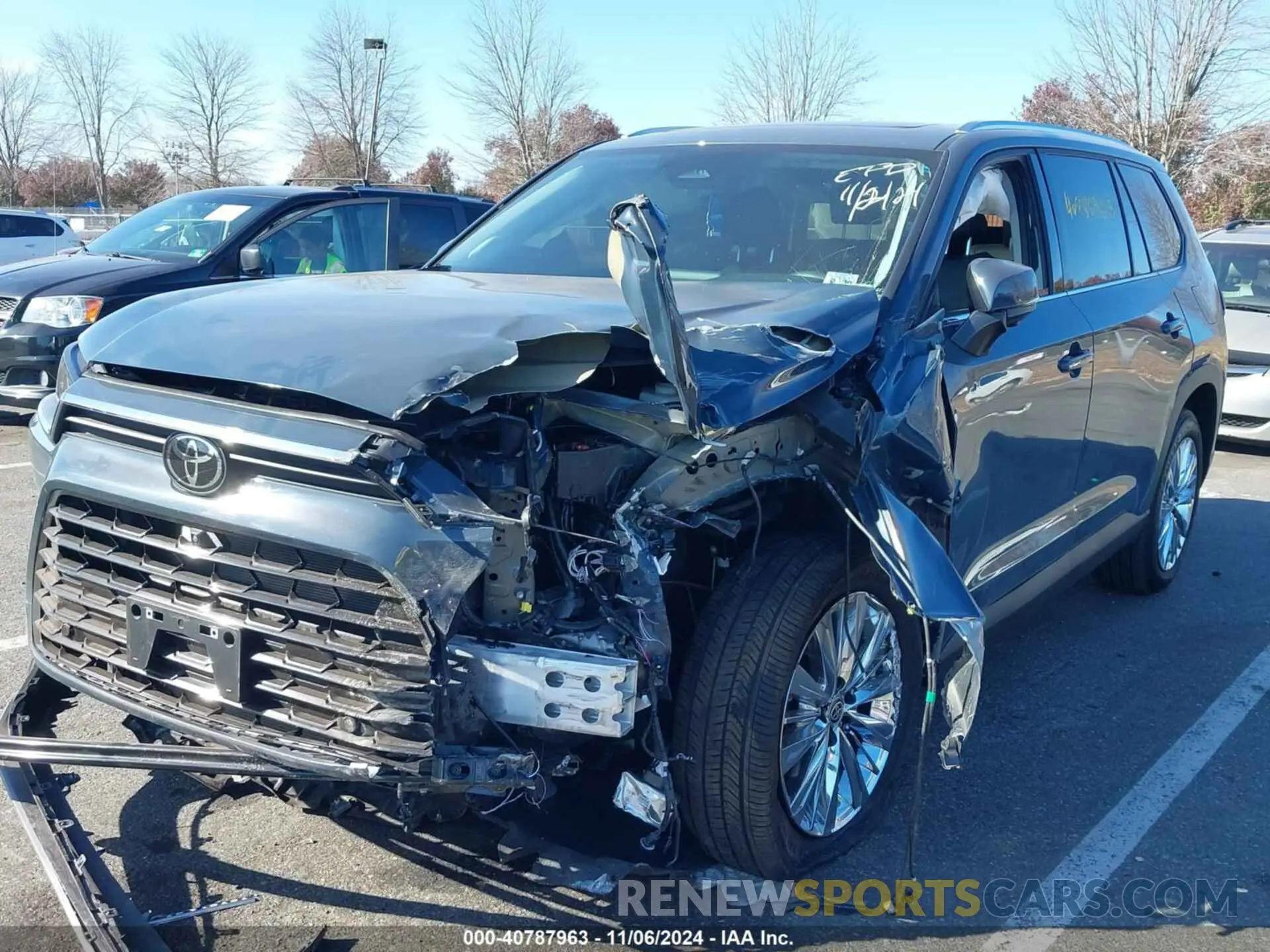 2 Photograph of a damaged car 5TDAAAB58RS000676 TOYOTA GRAND HIGHLANDER 2024