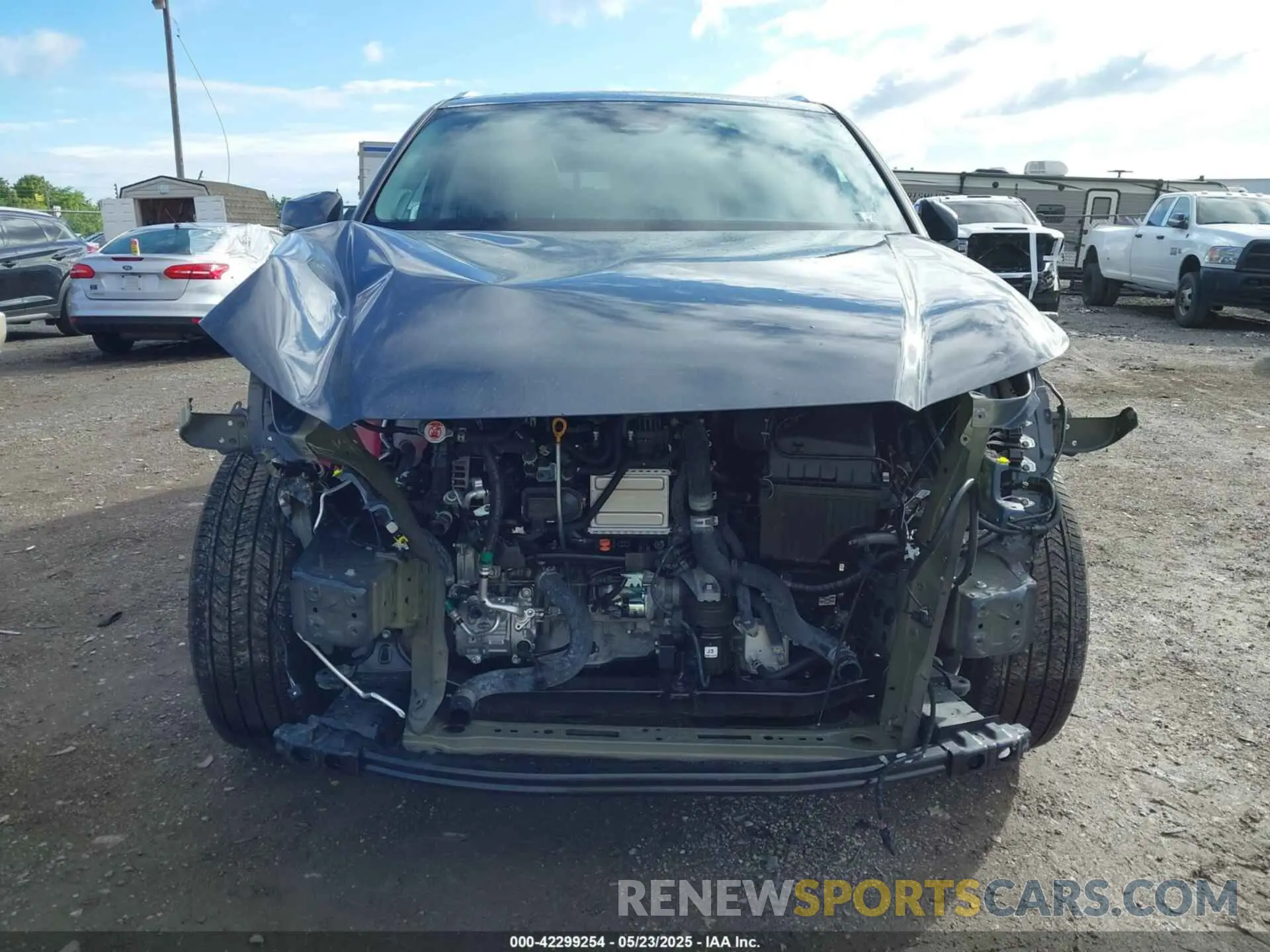 12 Photograph of a damaged car 5TDAAAB58RS057220 TOYOTA GRAND HIGHLANDER 2024