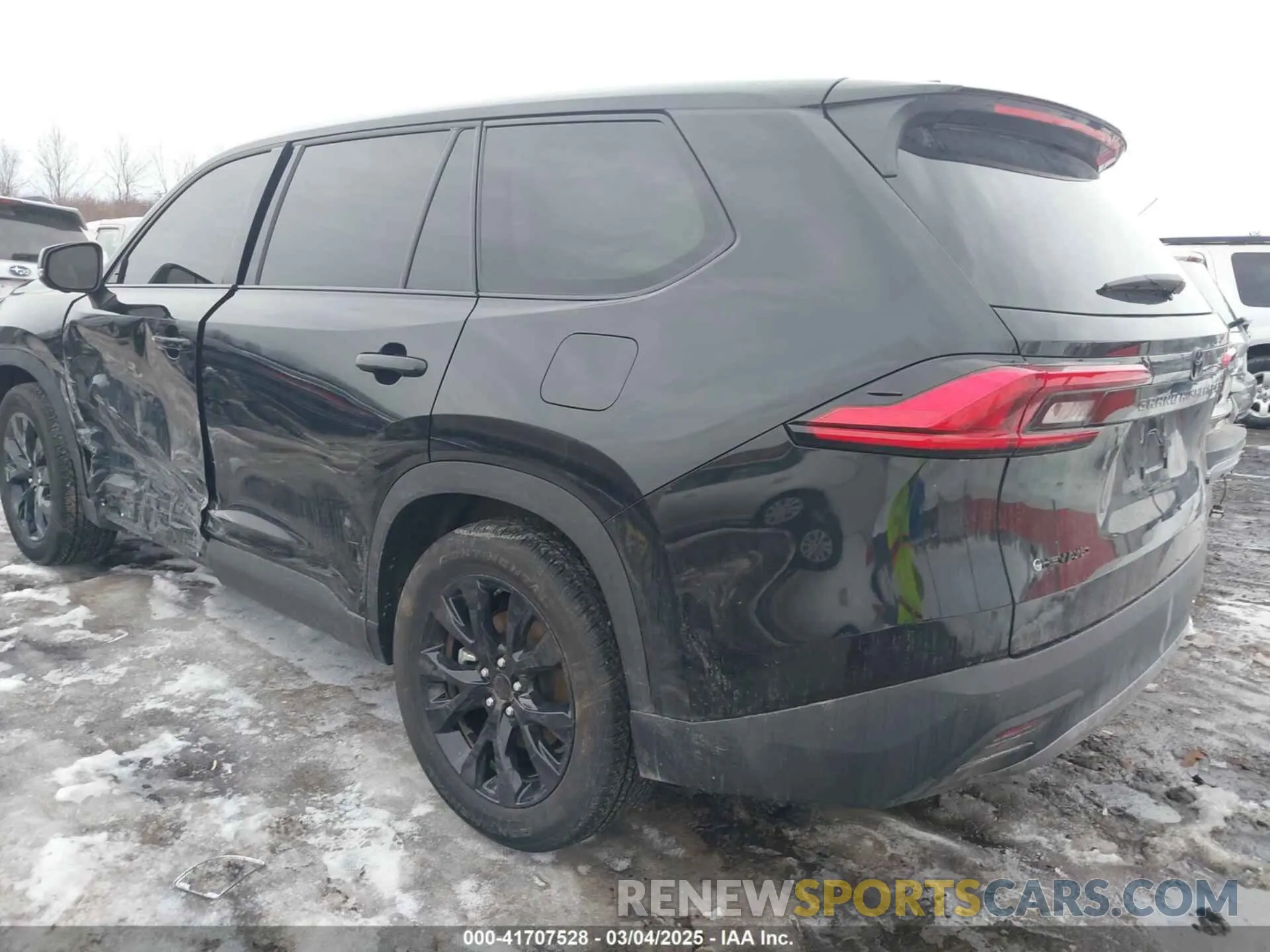 3 Photograph of a damaged car 5TDACAB50RS015649 TOYOTA GRAND HIGHLANDER 2024