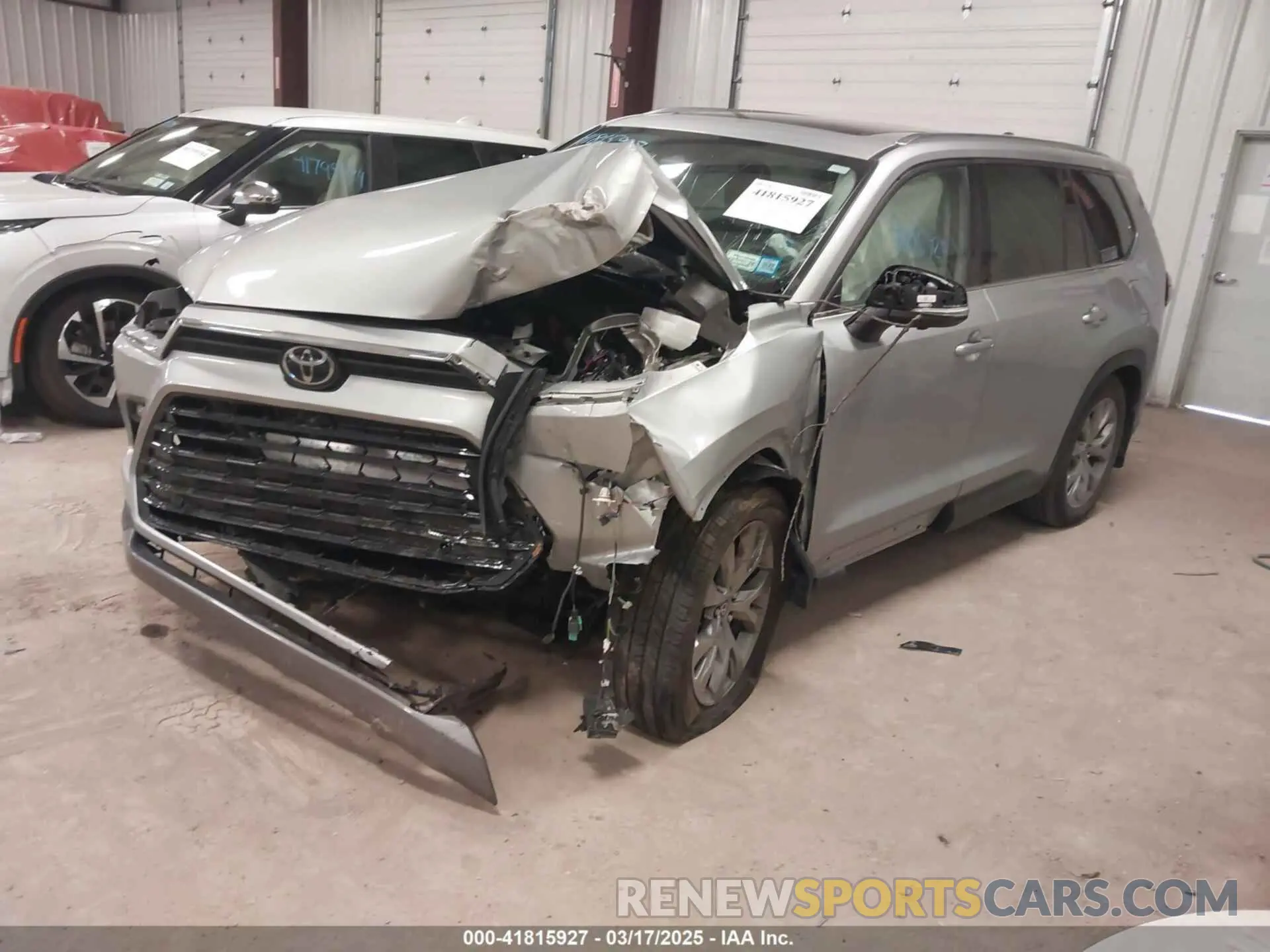 2 Photograph of a damaged car 5TDACAB56RS002775 TOYOTA GRAND HIGHLANDER 2024