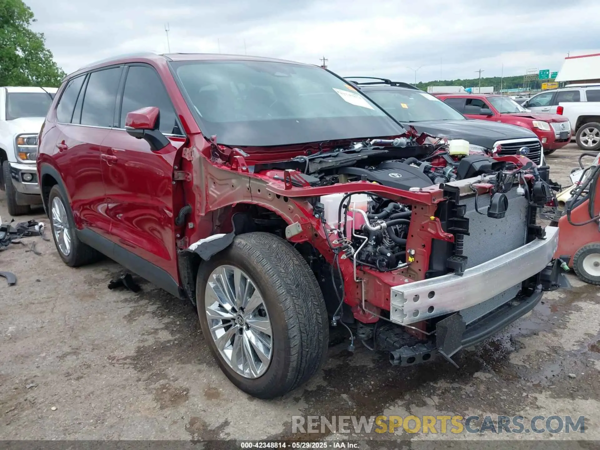 1 Photograph of a damaged car 5TDAAAB53SS078899 TOYOTA GRAND HIGHLANDER 2025