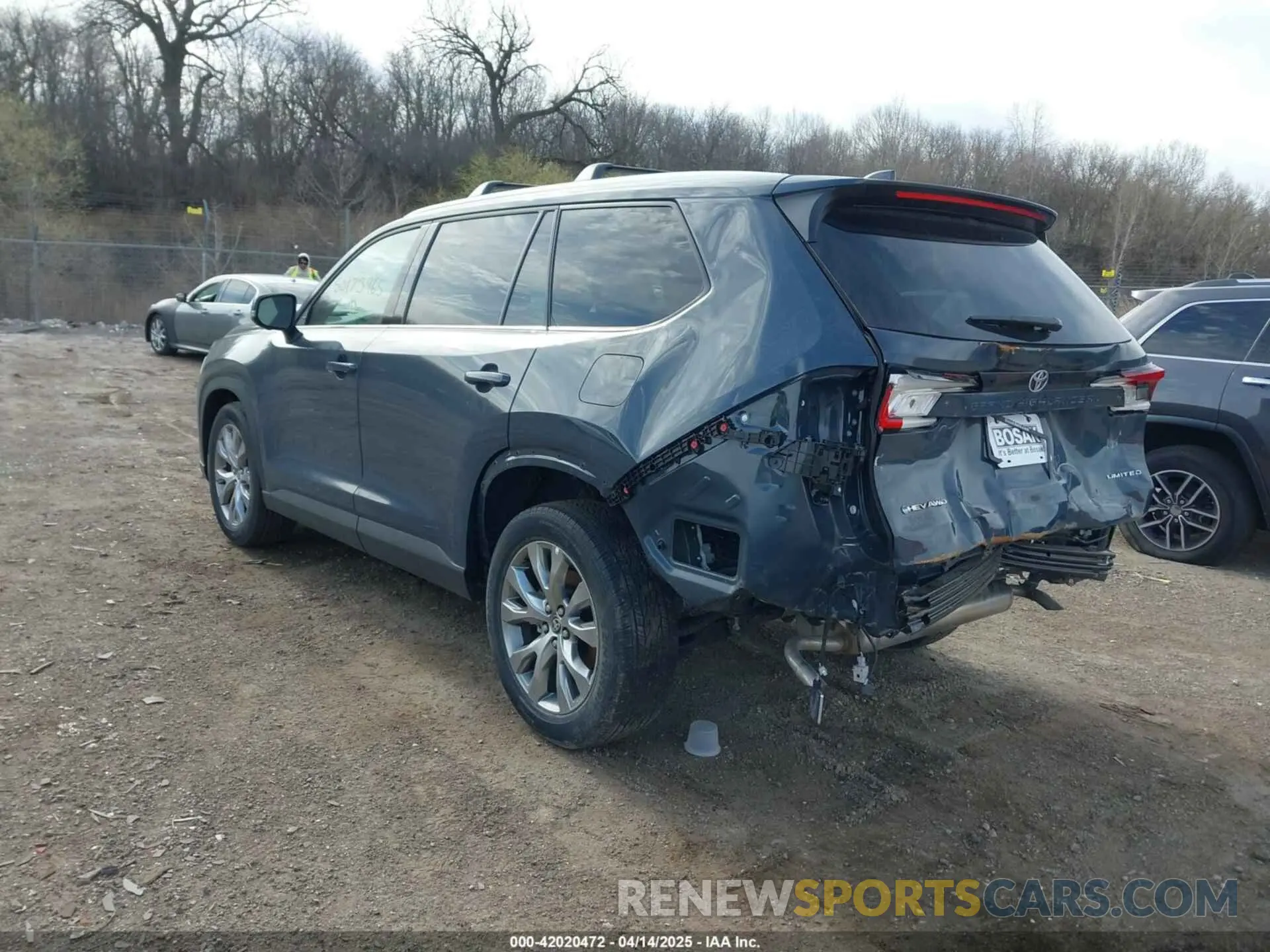 3 Photograph of a damaged car 5TDACAB57SS033216 TOYOTA GRAND HIGHLANDER 2025