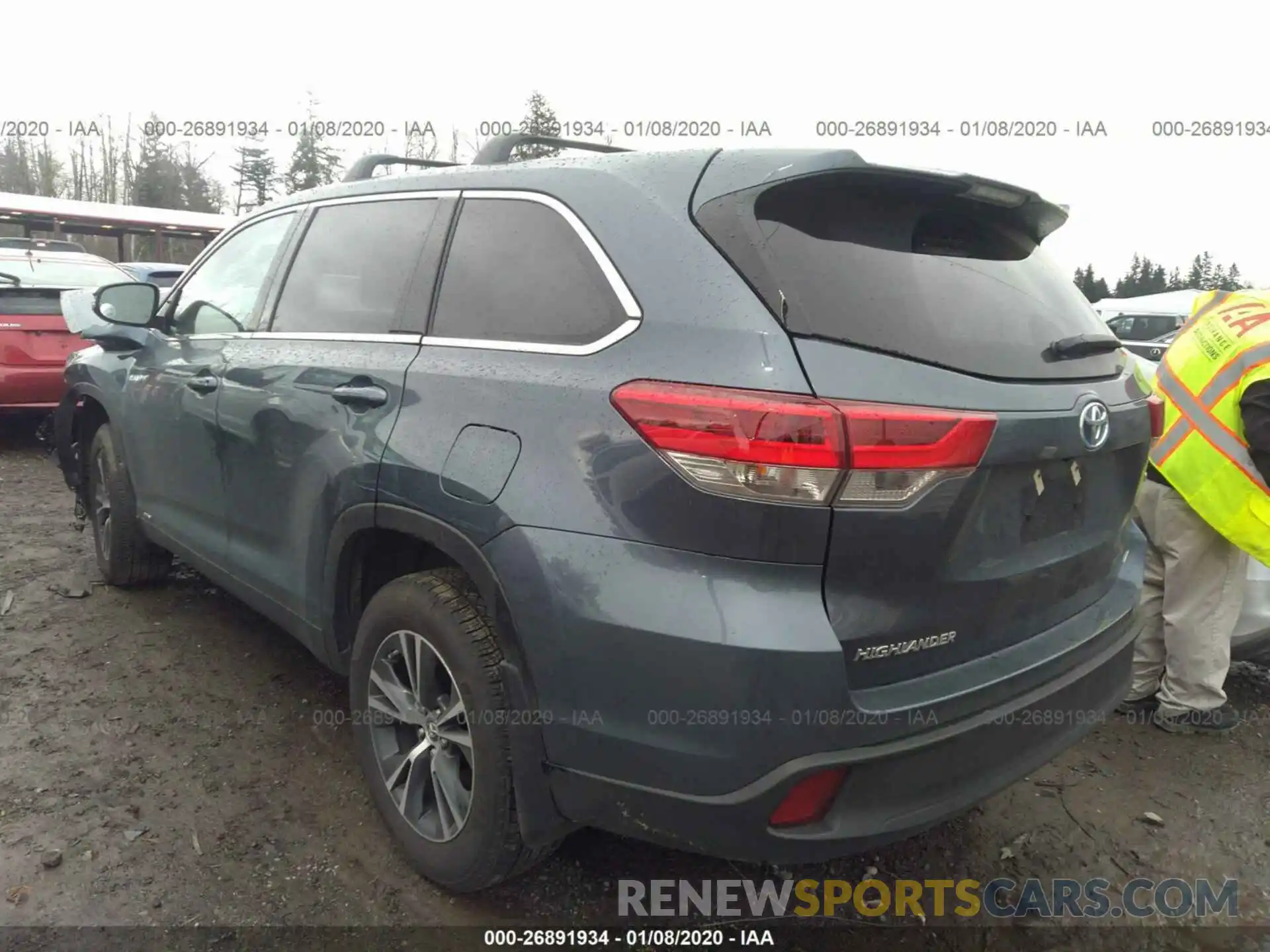 3 Photograph of a damaged car 5TDBGRFH3KS067293 TOYOTA HIGHLANDER 2019