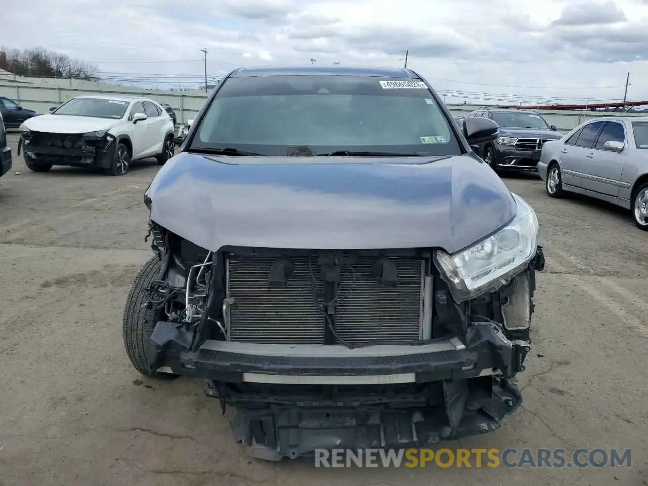 5 Photograph of a damaged car 5TDBZRFH0KS731284 TOYOTA HIGHLANDER 2019