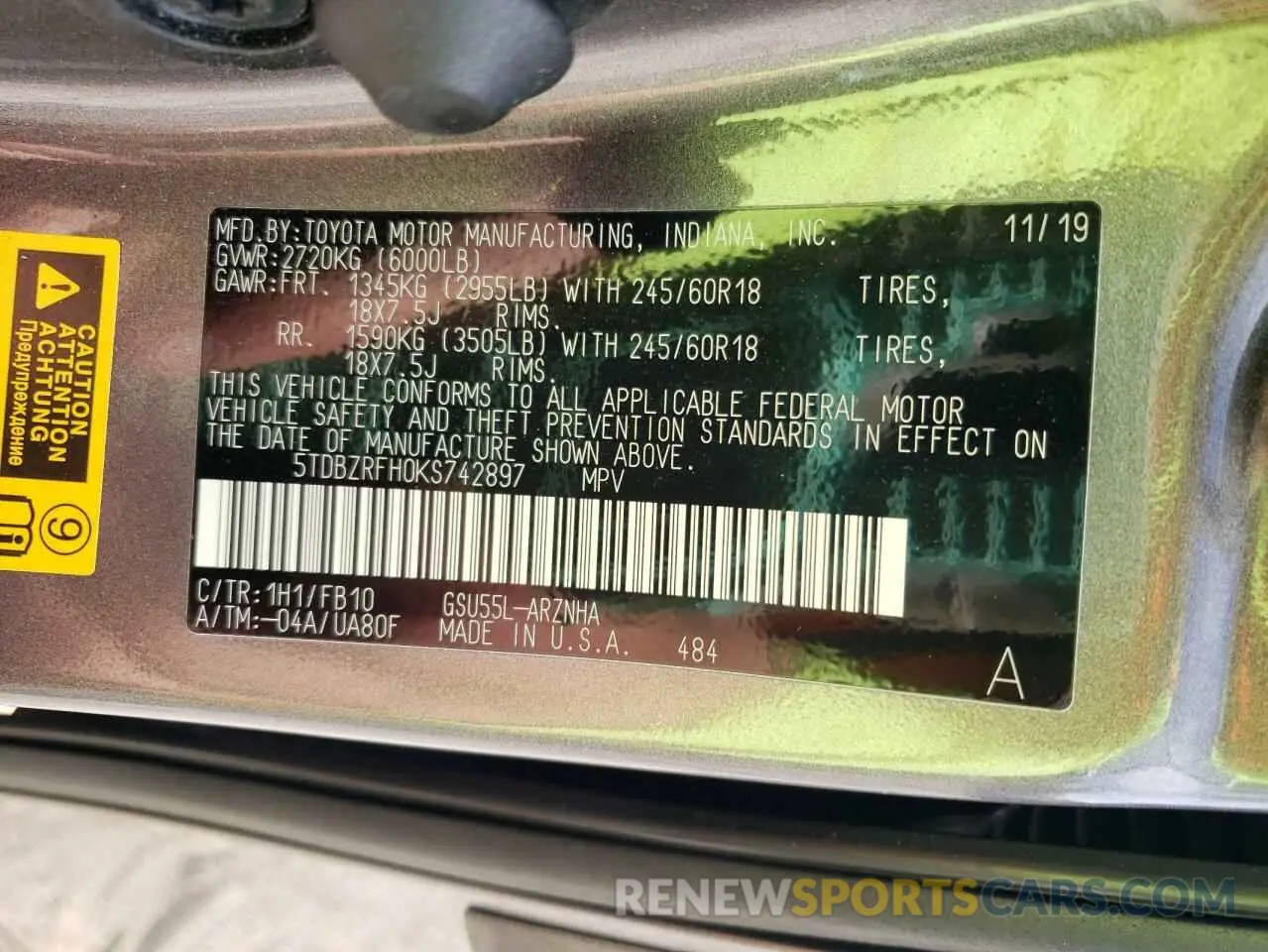 13 Photograph of a damaged car 5TDBZRFH0KS742897 TOYOTA HIGHLANDER 2019