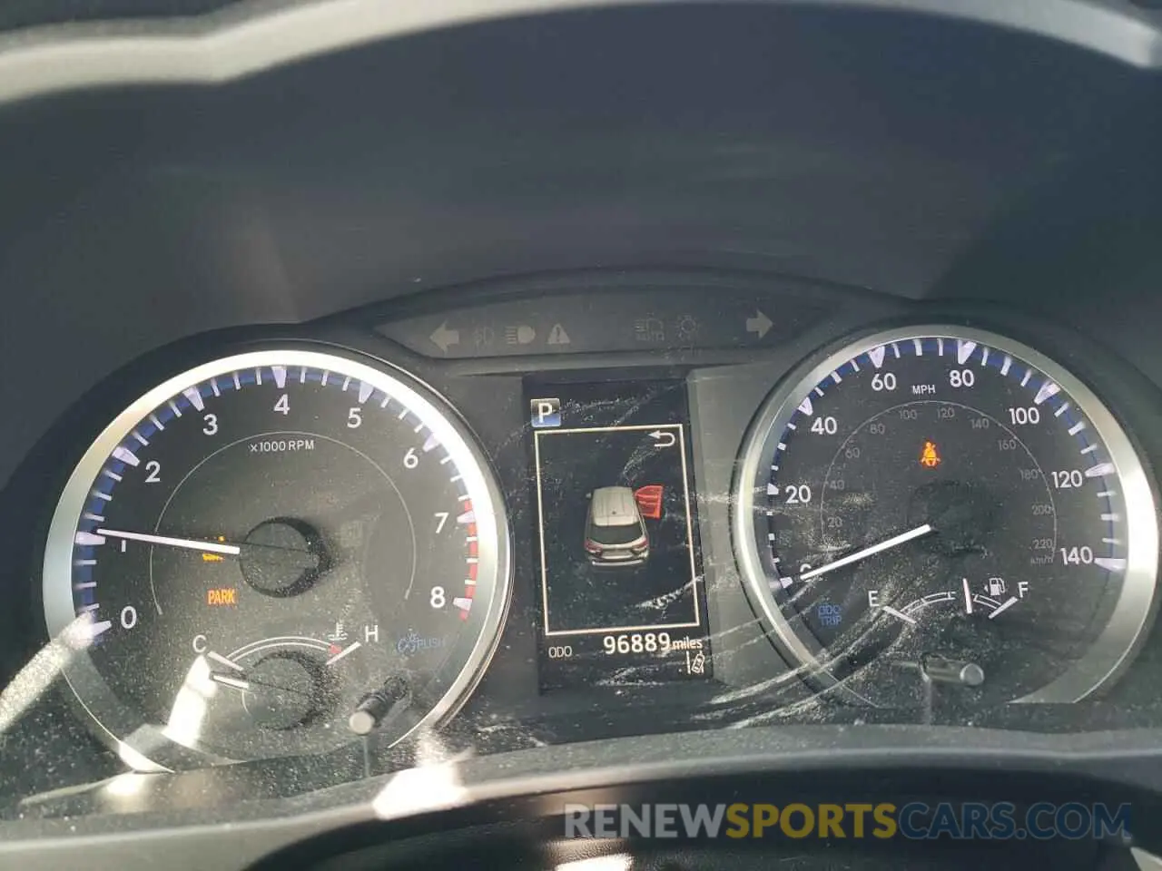 9 Photograph of a damaged car 5TDBZRFH0KS742897 TOYOTA HIGHLANDER 2019