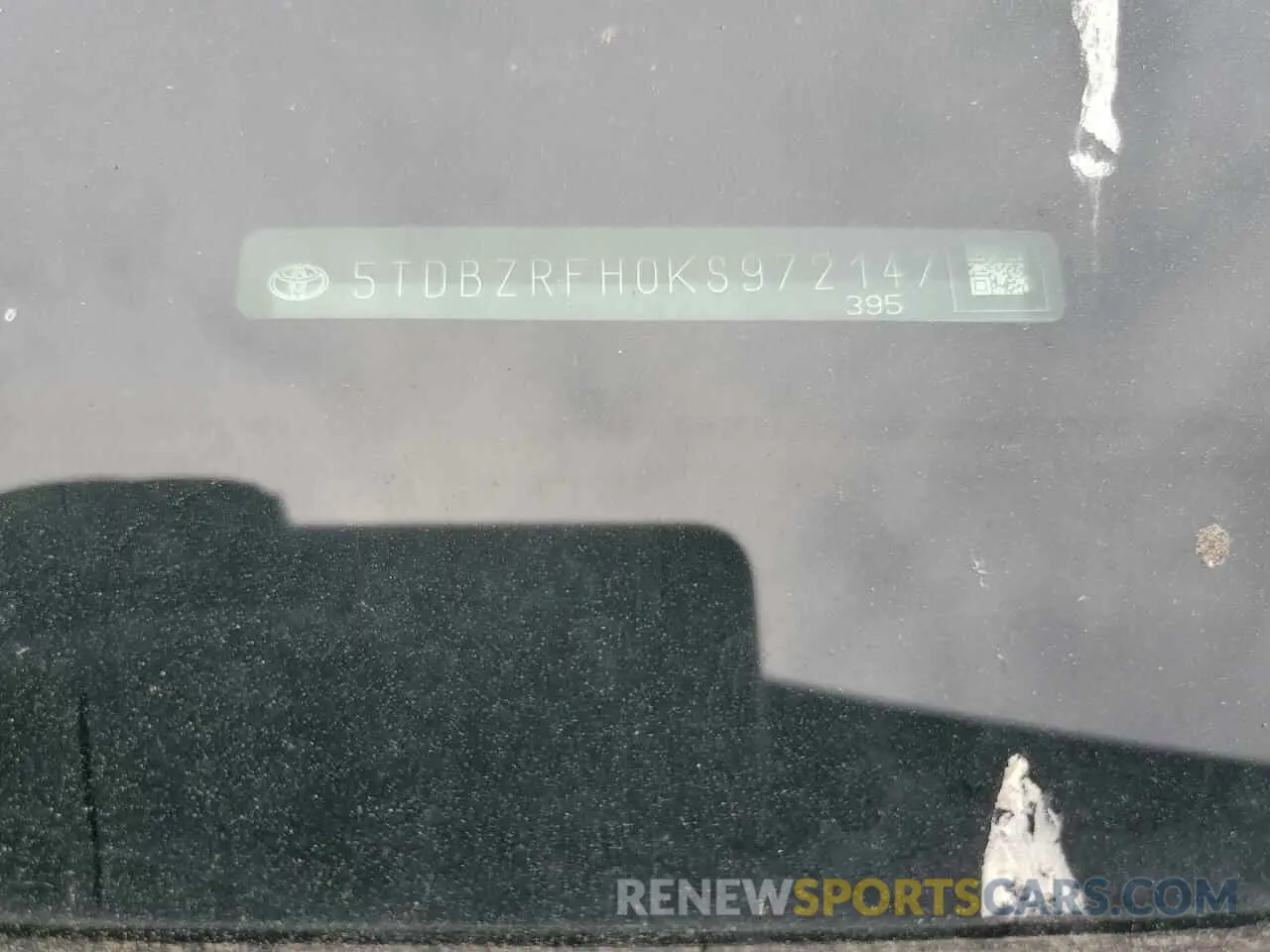 15 Photograph of a damaged car 5TDBZRFH0KS972147 TOYOTA HIGHLANDER 2019