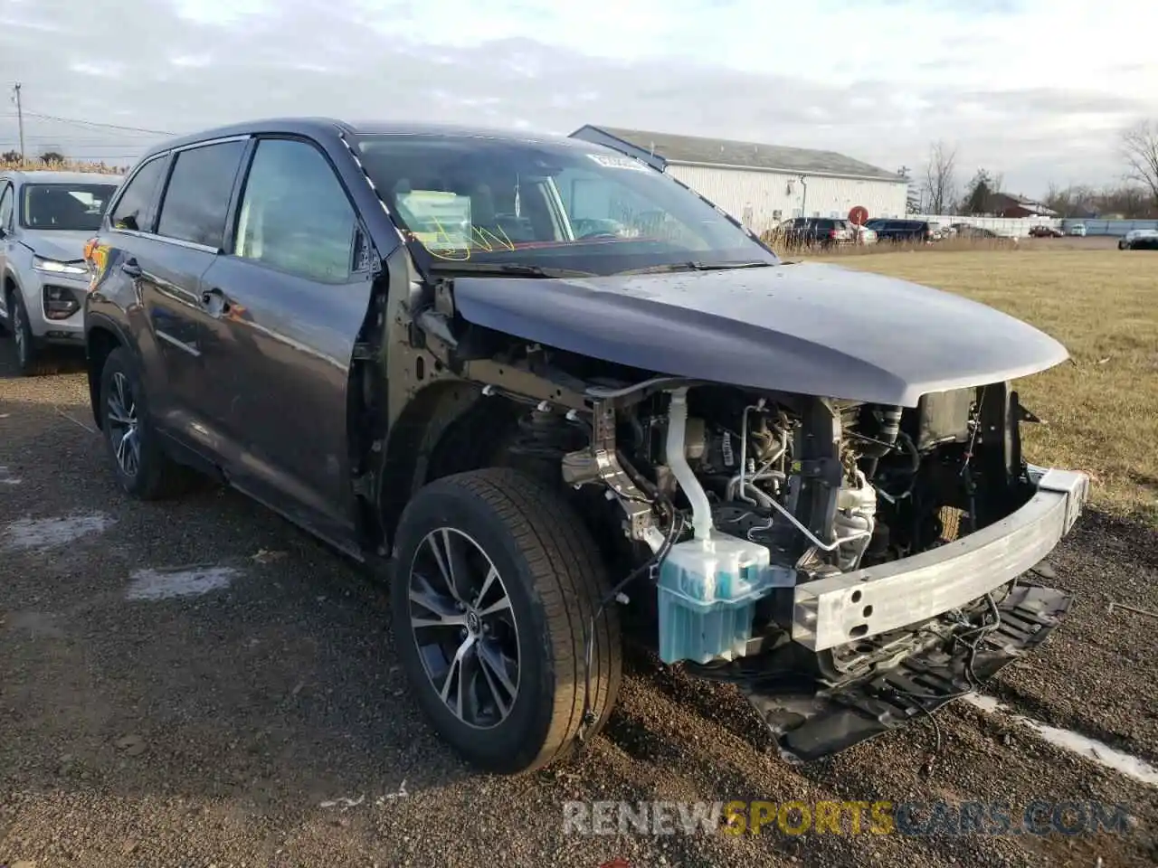 1 Photograph of a damaged car 5TDBZRFH1KS708869 TOYOTA HIGHLANDER 2019