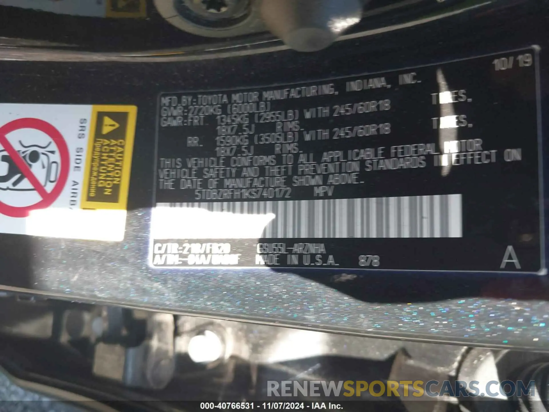 9 Photograph of a damaged car 5TDBZRFH1KS740172 TOYOTA HIGHLANDER 2019
