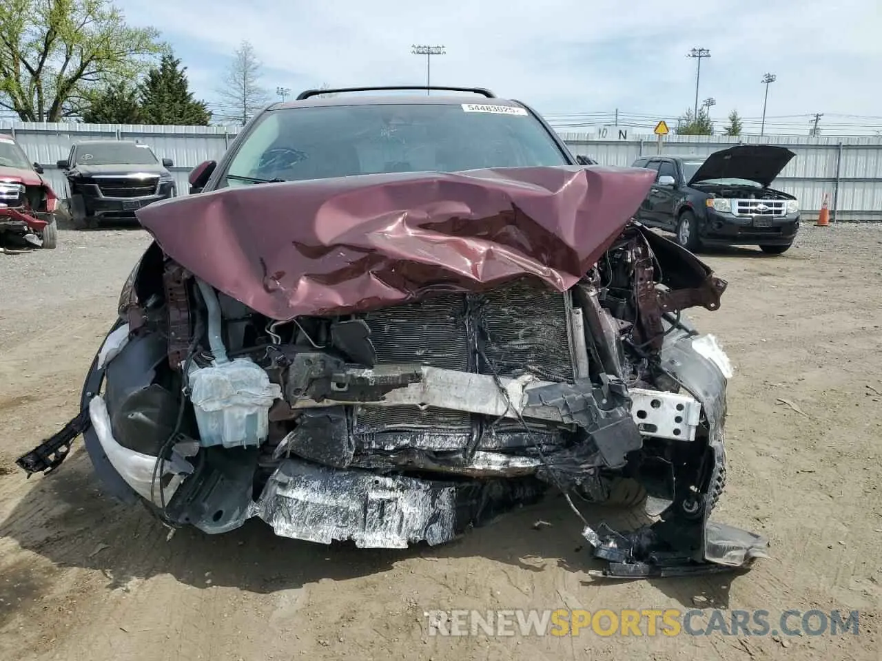 5 Photograph of a damaged car 5TDBZRFH1KS741760 TOYOTA HIGHLANDER 2019