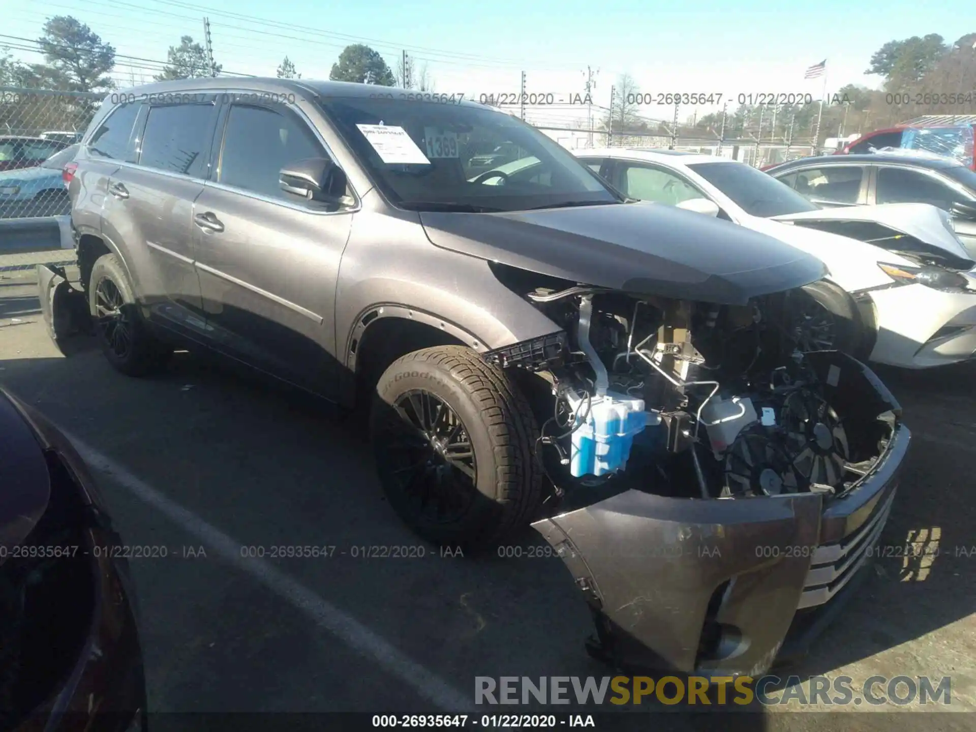 1 Photograph of a damaged car 5TDBZRFH1KS937326 TOYOTA HIGHLANDER 2019