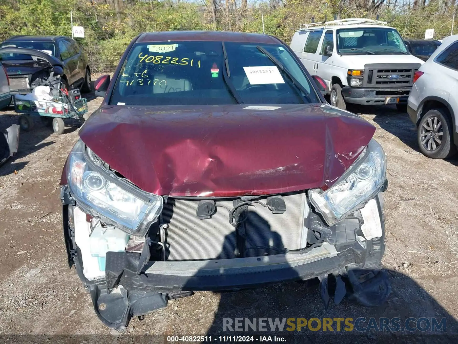 12 Photograph of a damaged car 5TDBZRFH2KS713790 TOYOTA HIGHLANDER 2019